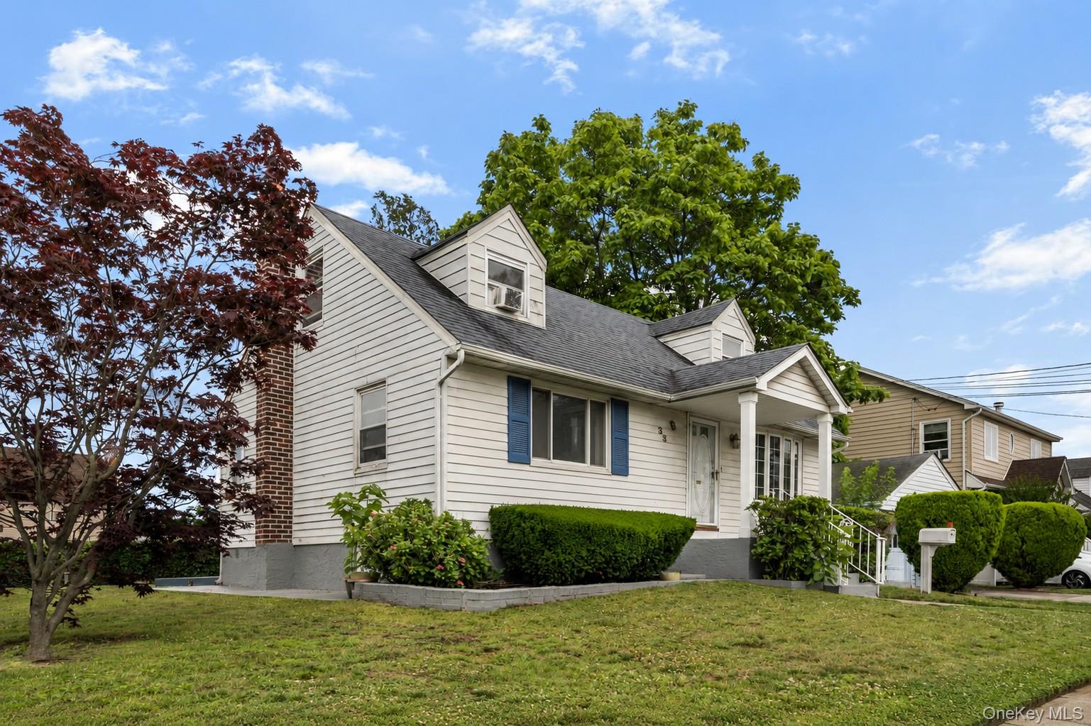 33 N Montgomery Street – For Sale