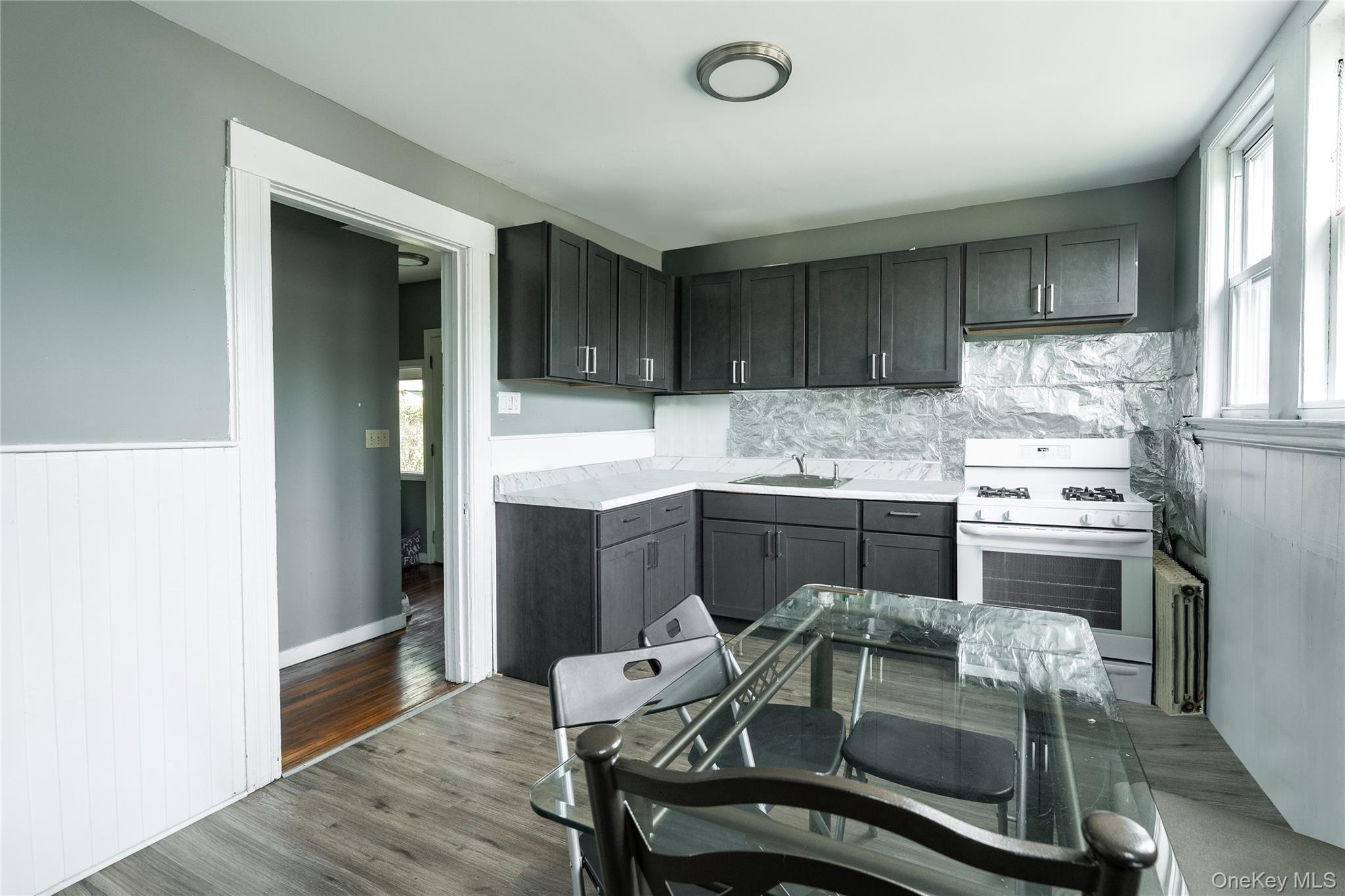 172 Orange Avenue – For Sale photo 4