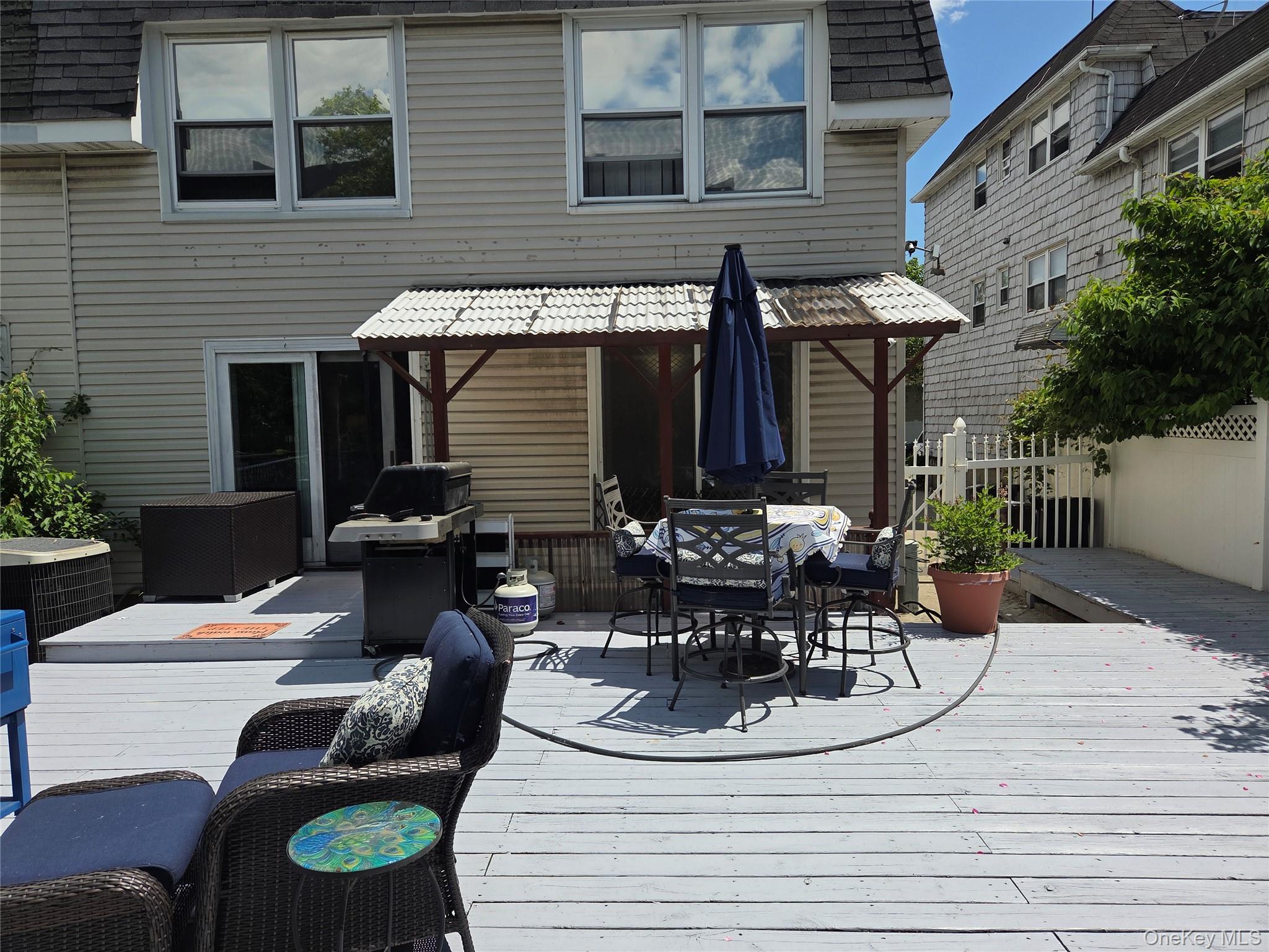 15-40 215th Street – For Sale photo 15