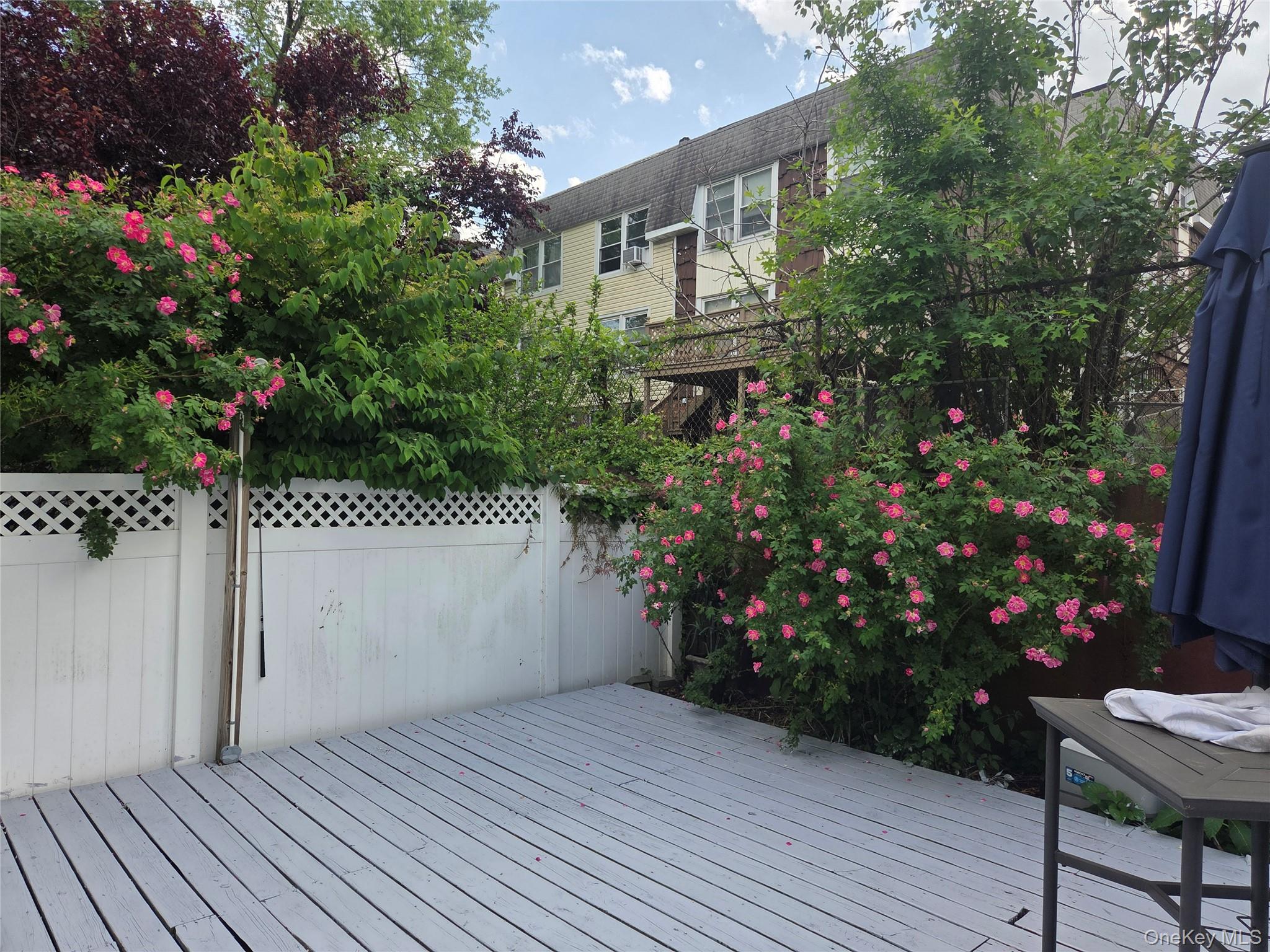 15-40 215th Street – For Sale photo 14