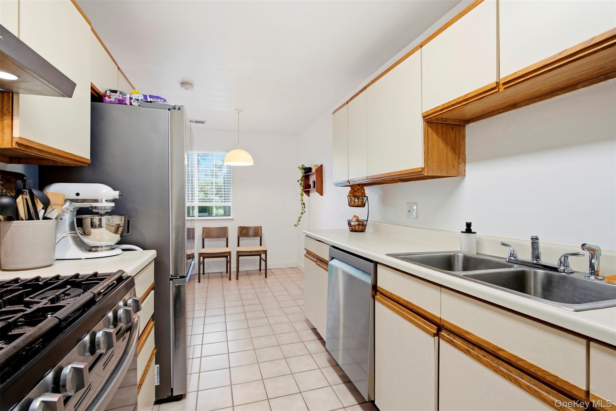 57 Magnolia Lane – For Sale photo 12