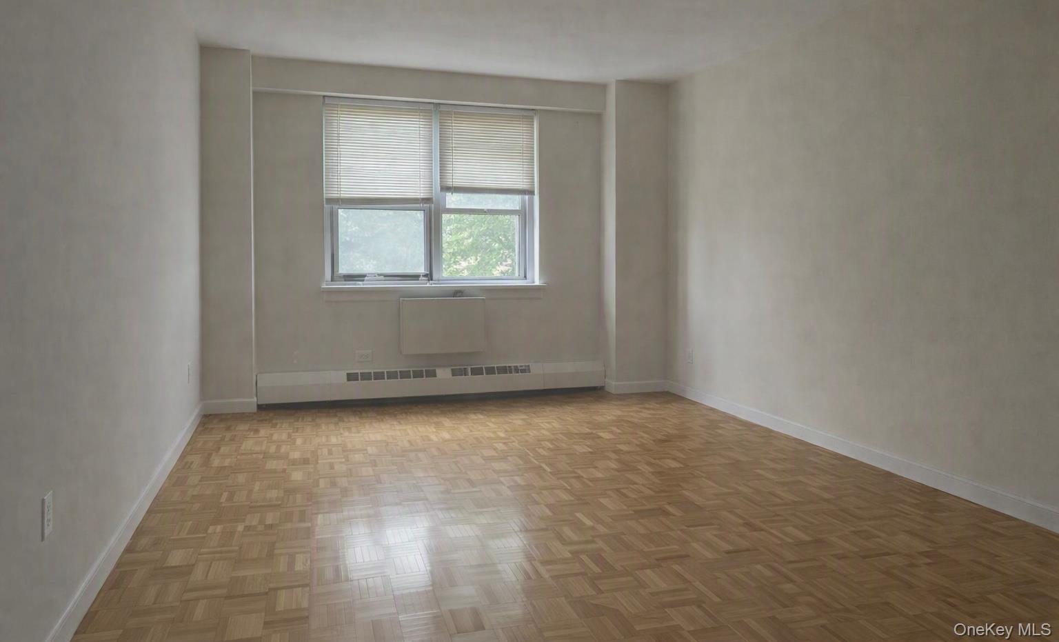 89-00 170 Street, Unit 3J photo 2