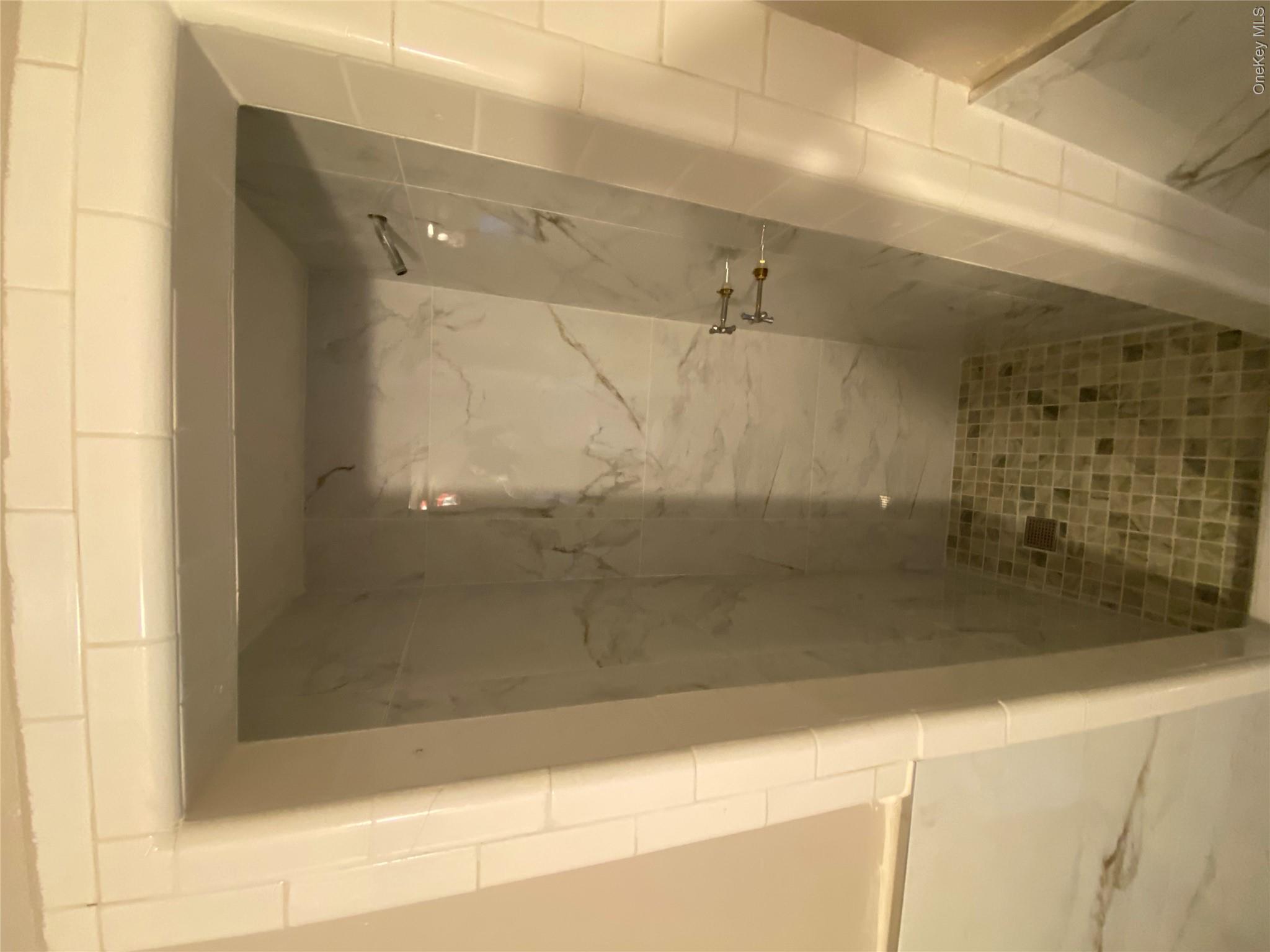 222 N Broadway, Unit 6B photo 5