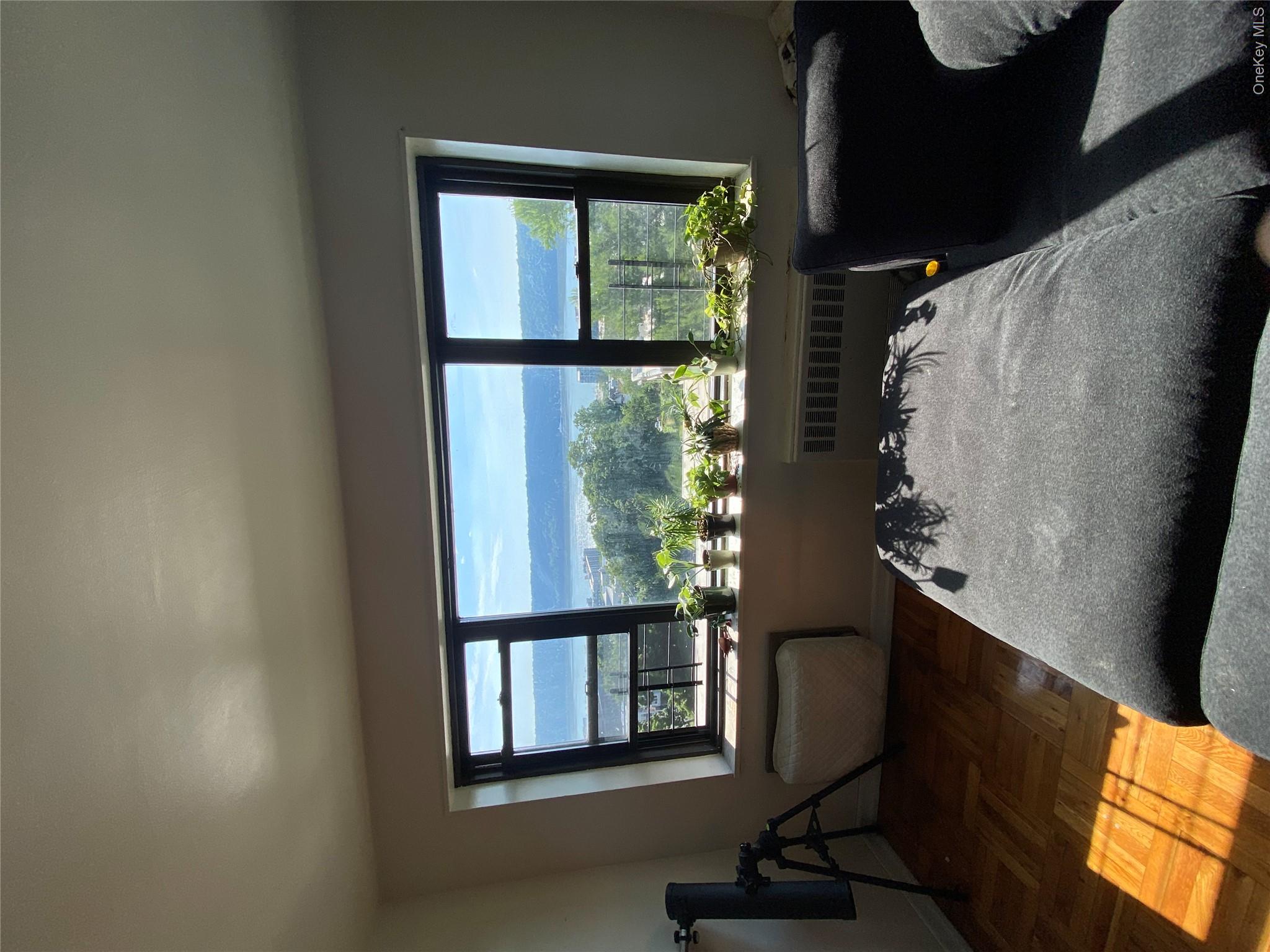 222 N Broadway, Unit 6B photo 10
