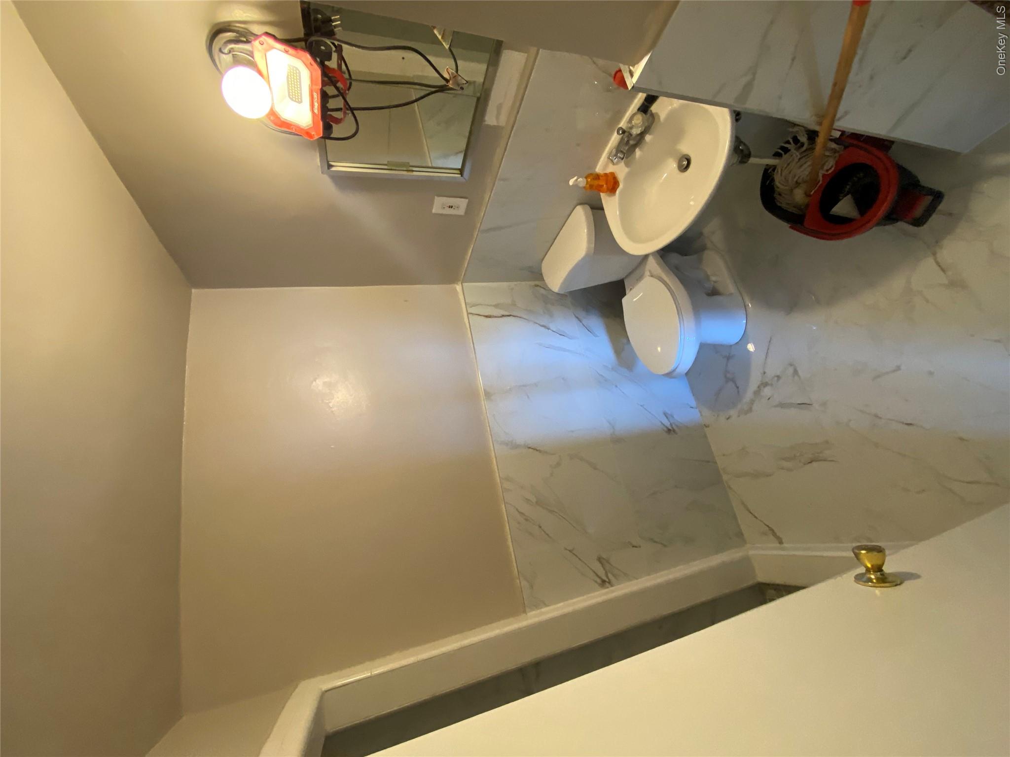 222 N Broadway, Unit 6B photo 4