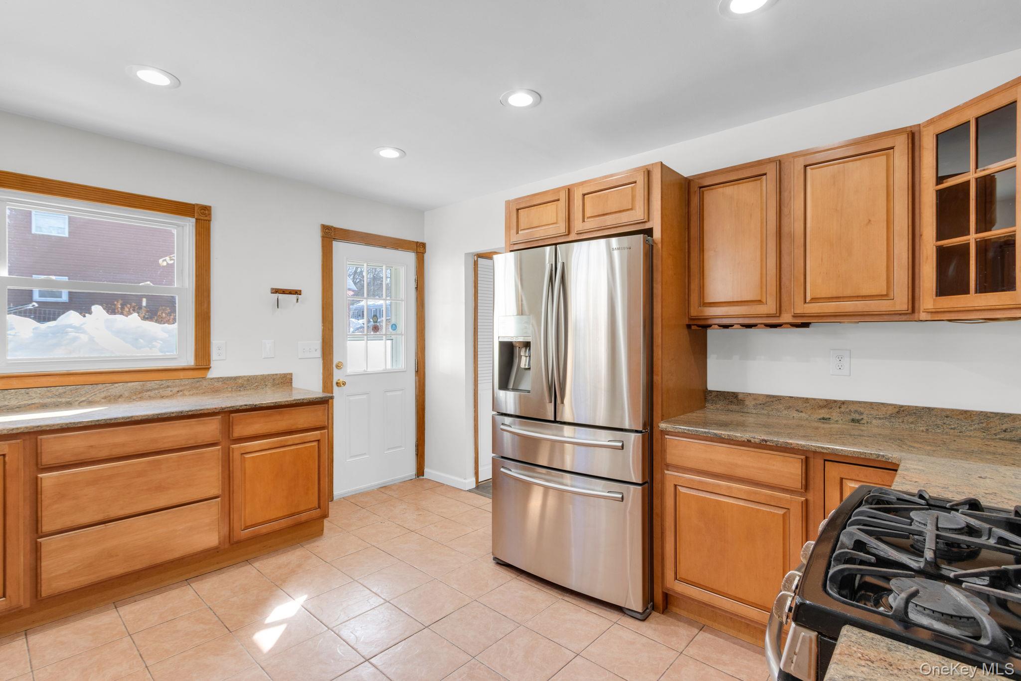 51 Greenwood Avenue – For Sale photo 4