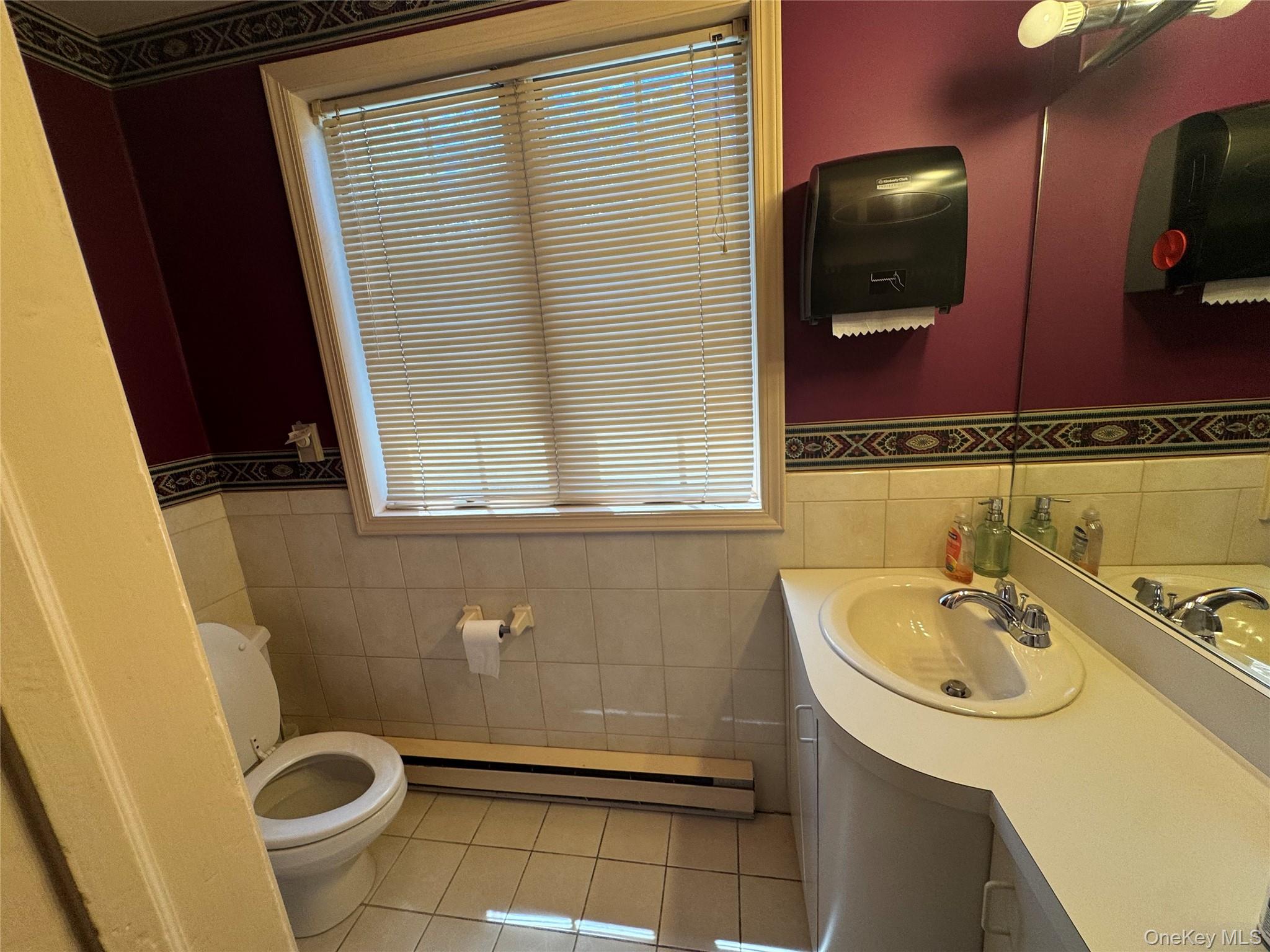62 Bowman Avenue, Unit 3 photo 5
