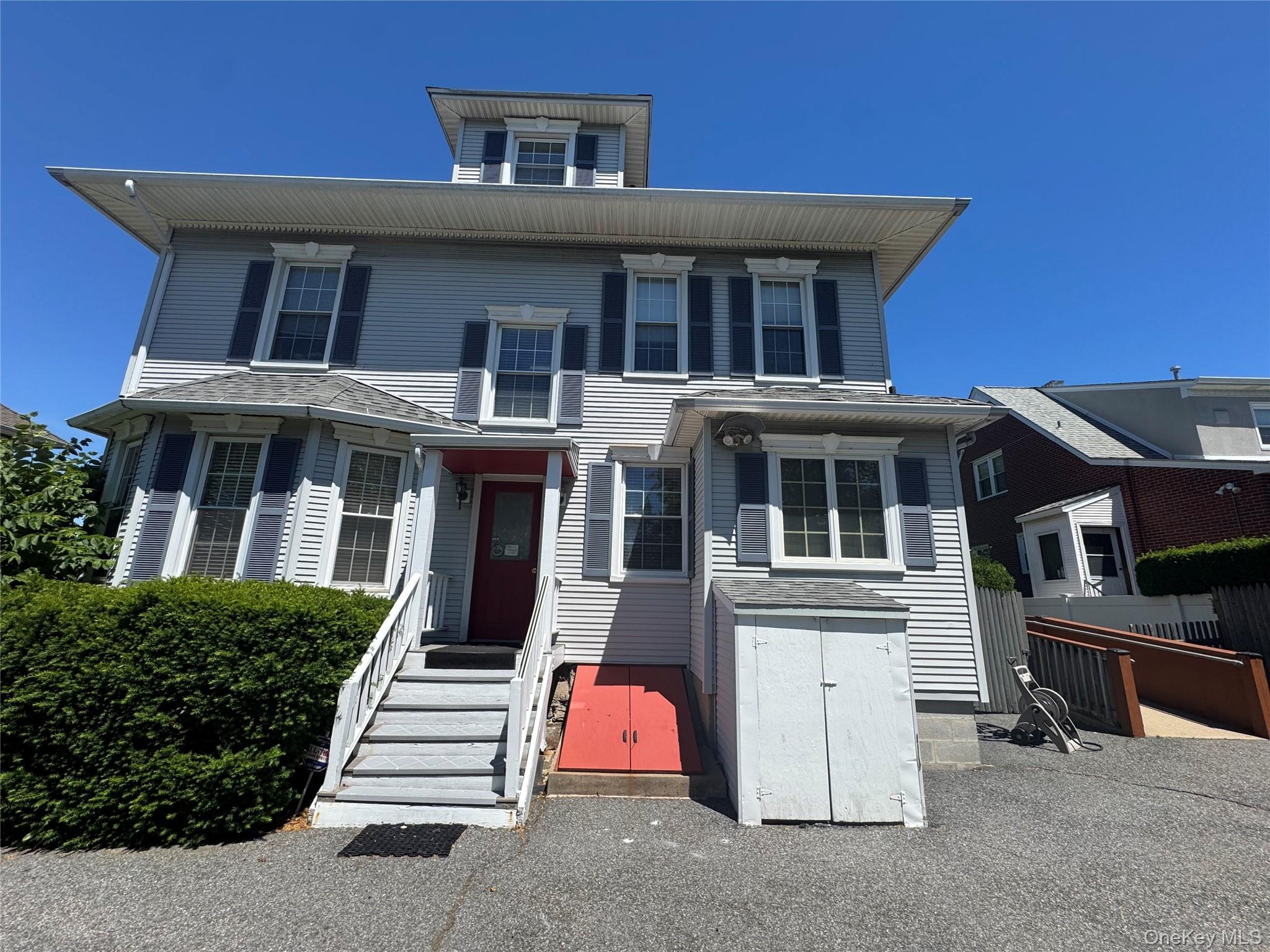 62 Bowman Avenue, Unit 3 photo 3