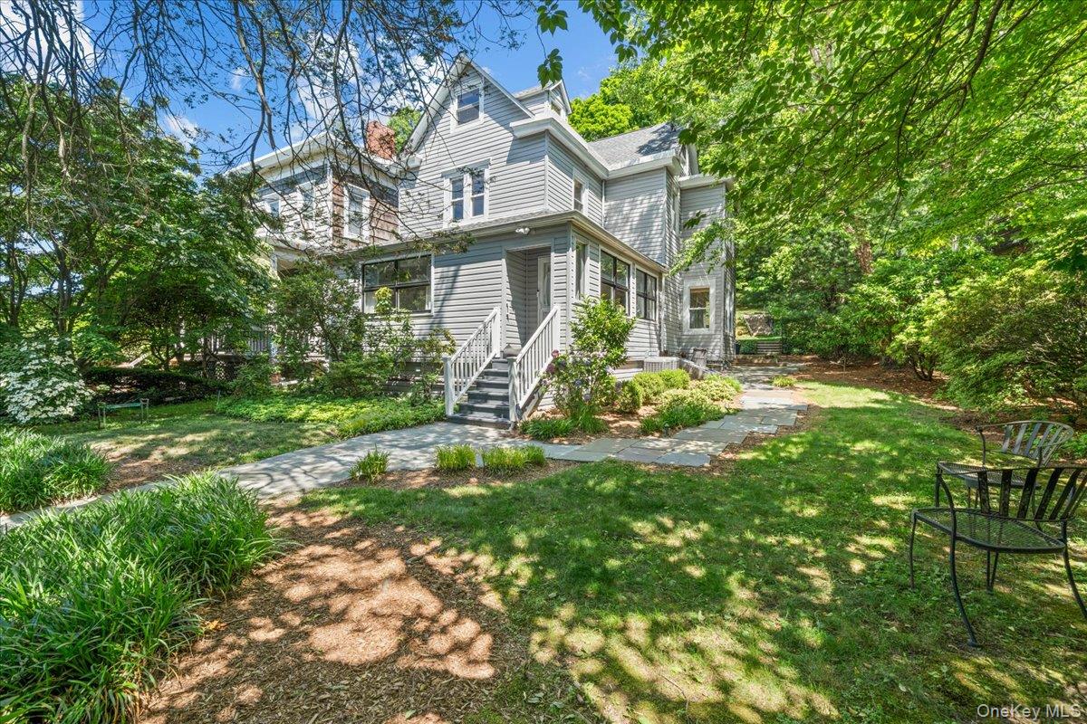 5600 Mosholu Avenue – For Sale photo 3