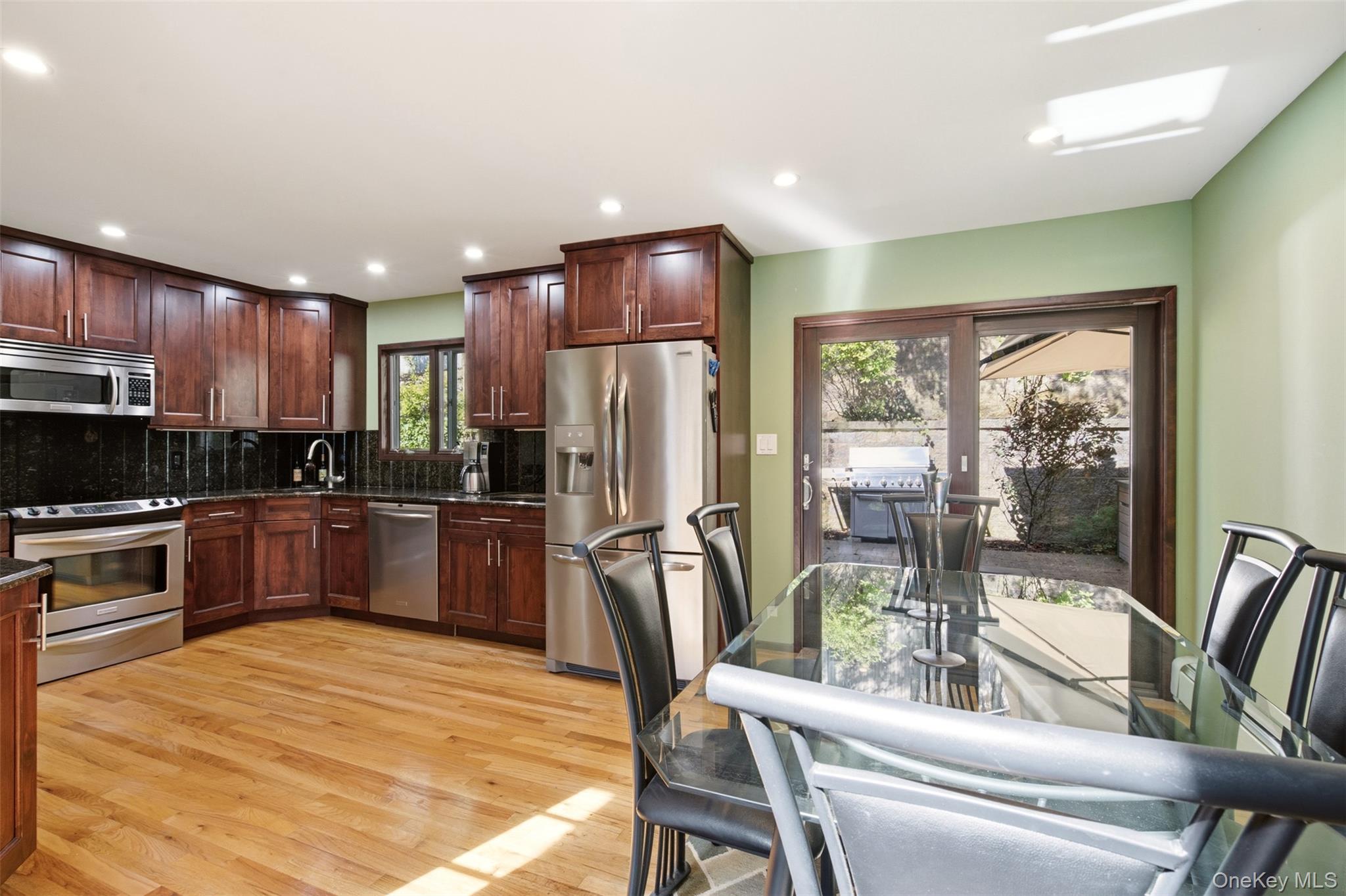 29 Vineyard Road – For Sale photo 8