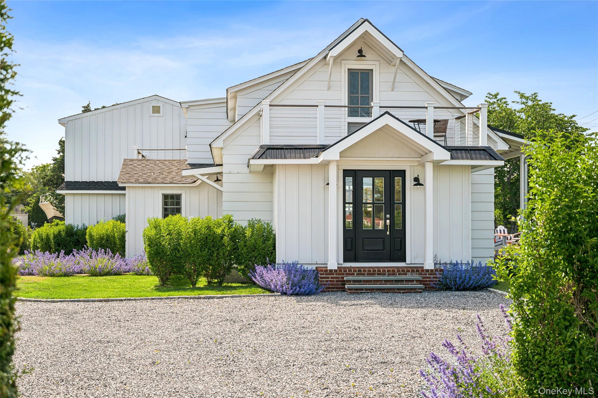 87 Foster Avenue – For Sale
