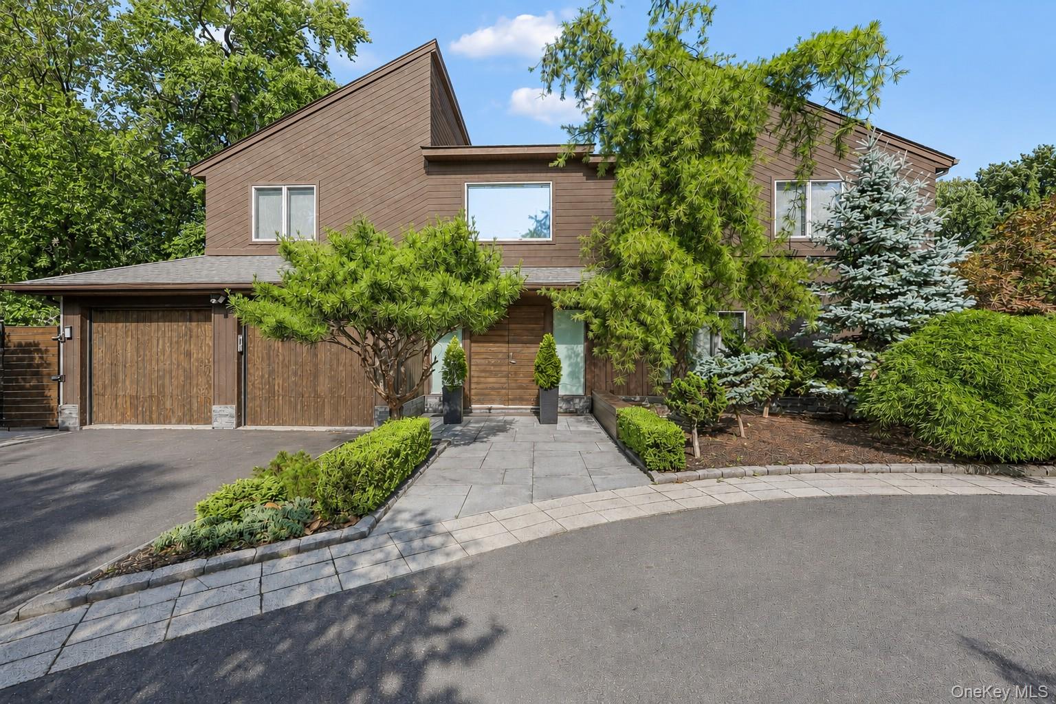 108 Bellows Lane – For Sale
