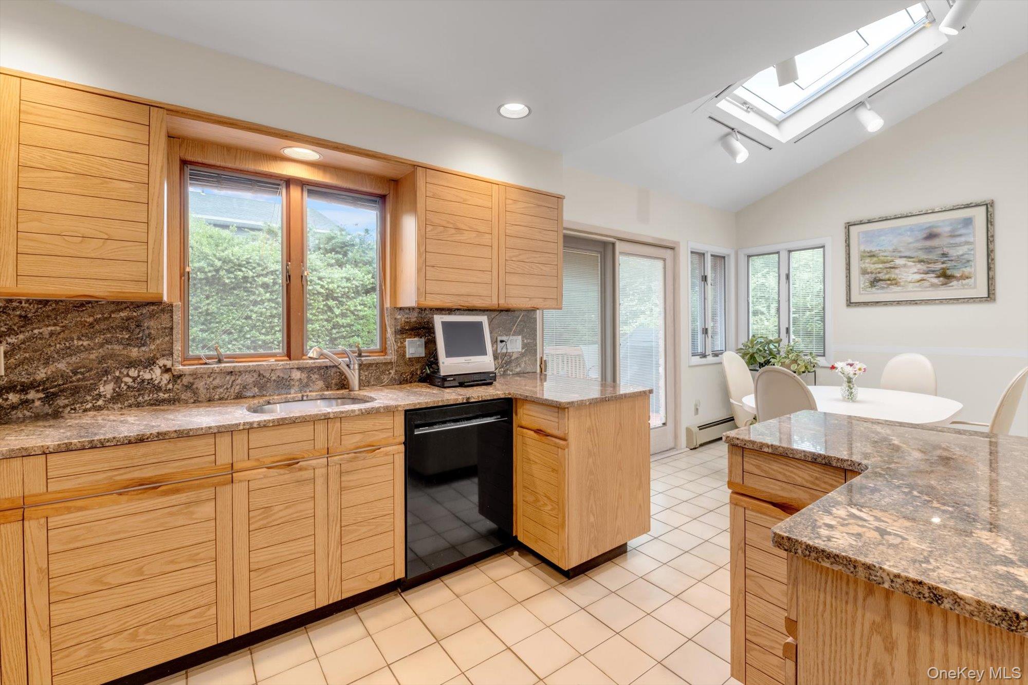 189 Regent Drive – For Sale photo 18
