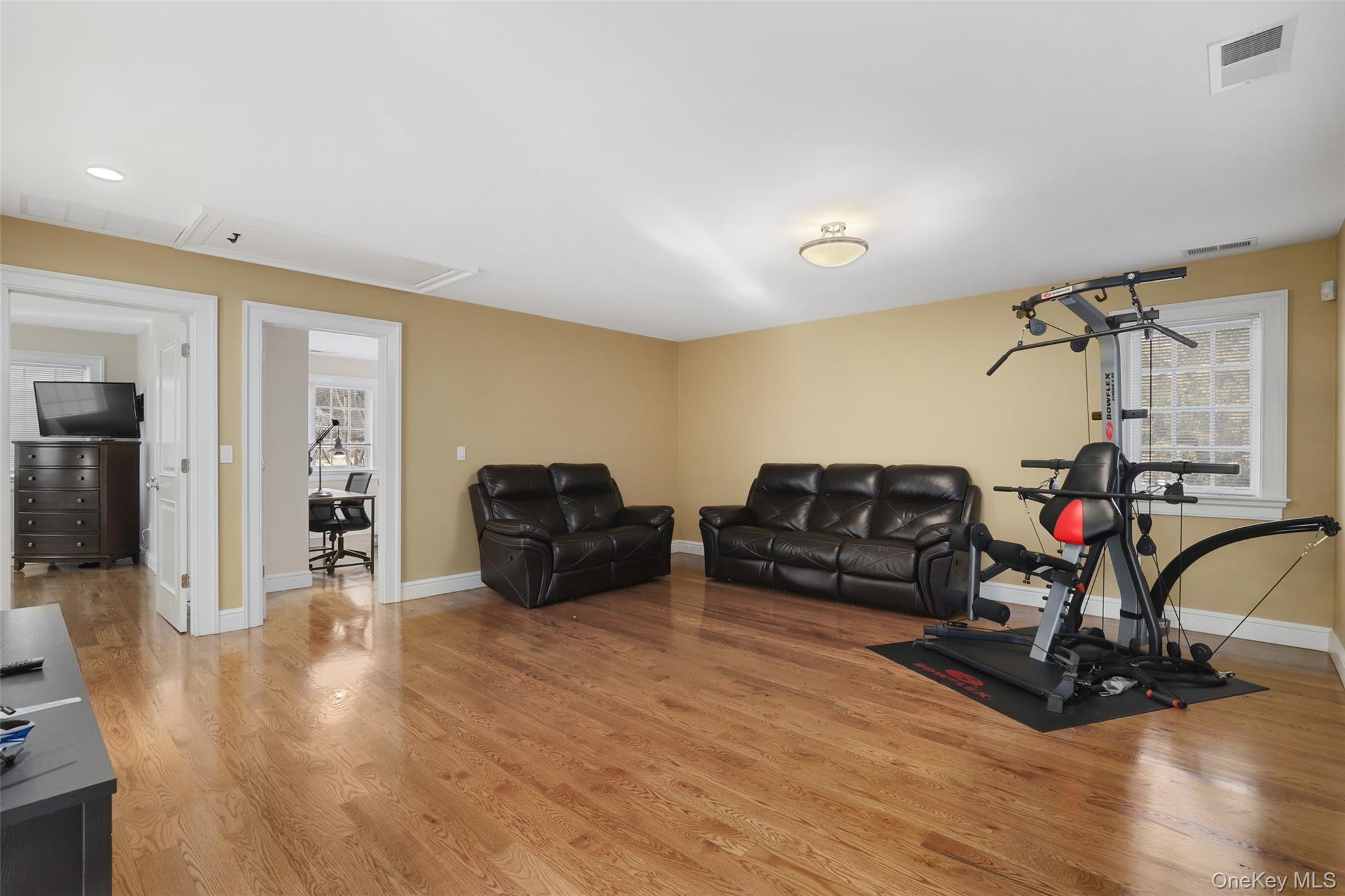 4 Hardscrabble Road – For Rent photo 16