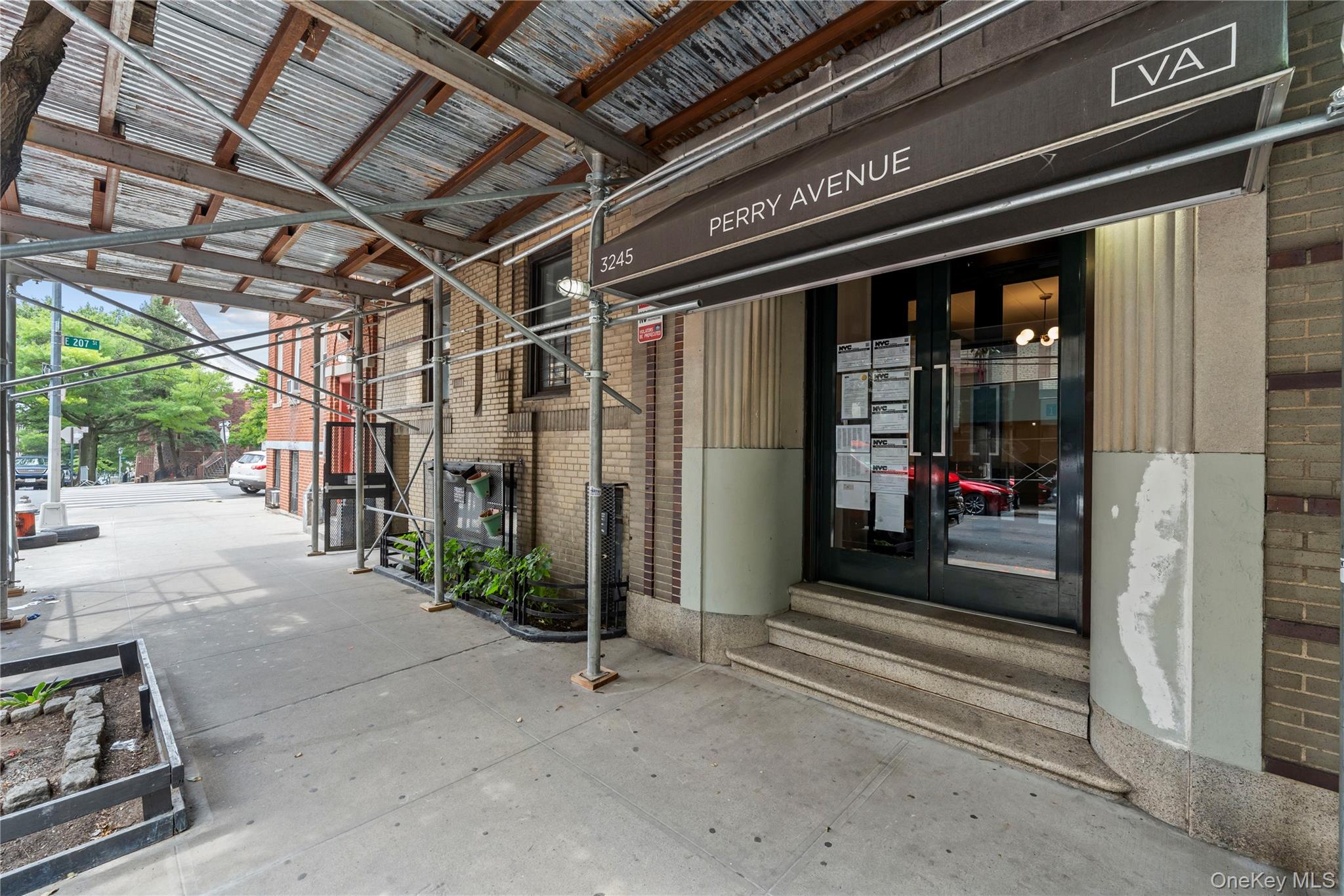3245 Perry Avenue, Unit 6F photo 15