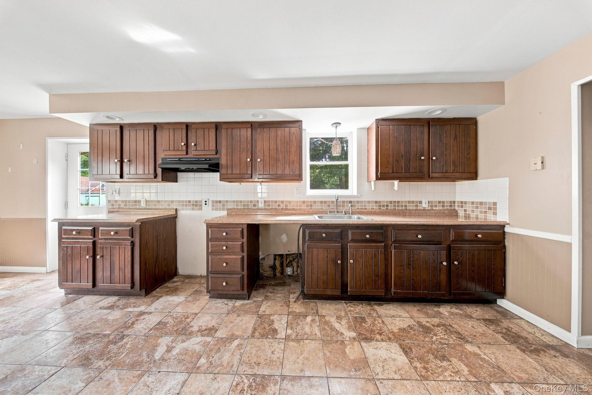 13 Oneida Trail – For Sale photo 23