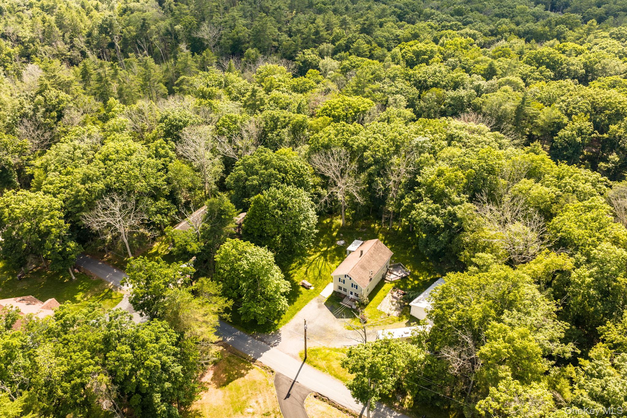13 Oneida Trail – For Sale photo 8