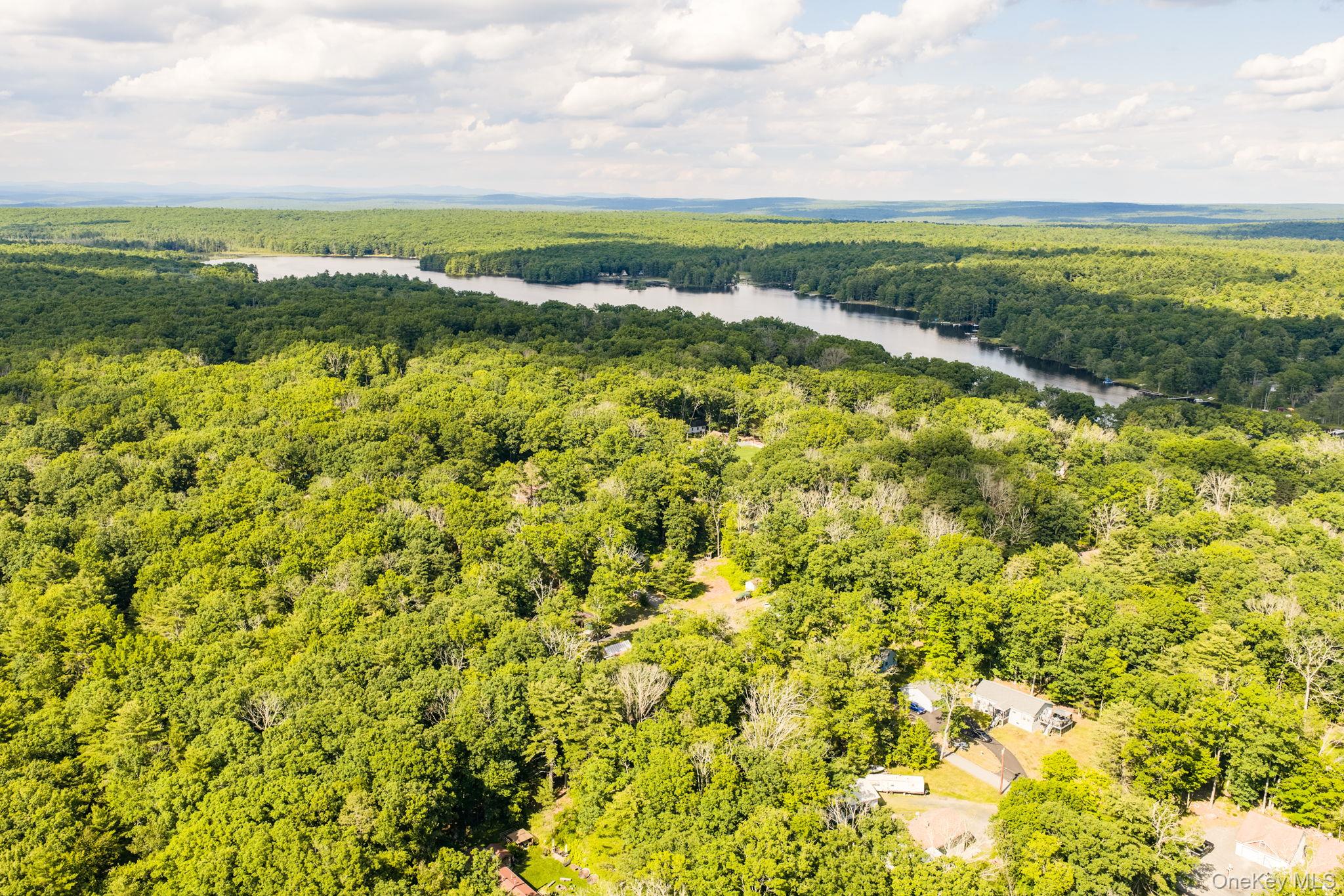13 Oneida Trail – For Sale photo 19