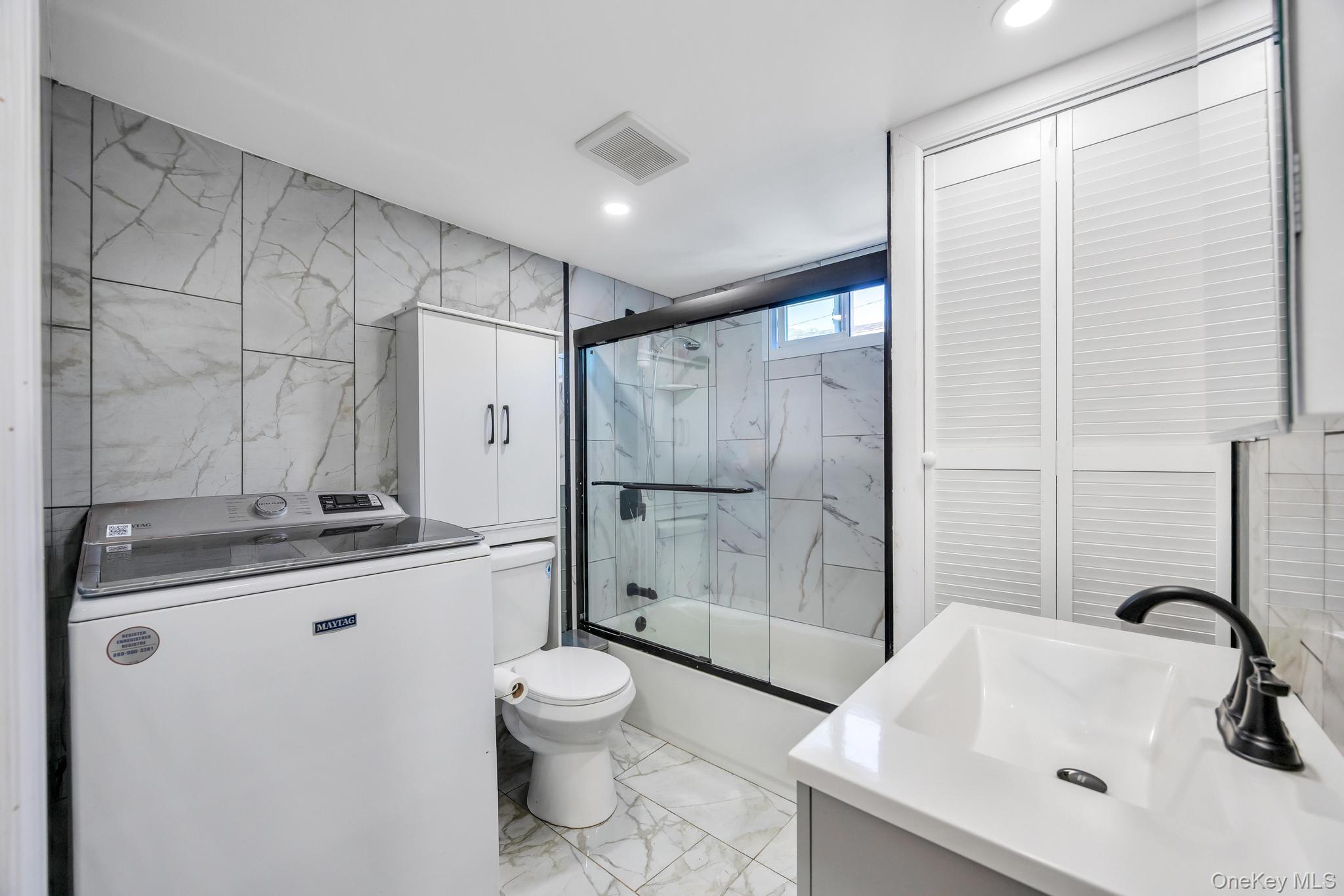 600 Broadway, Unit D14 photo 20