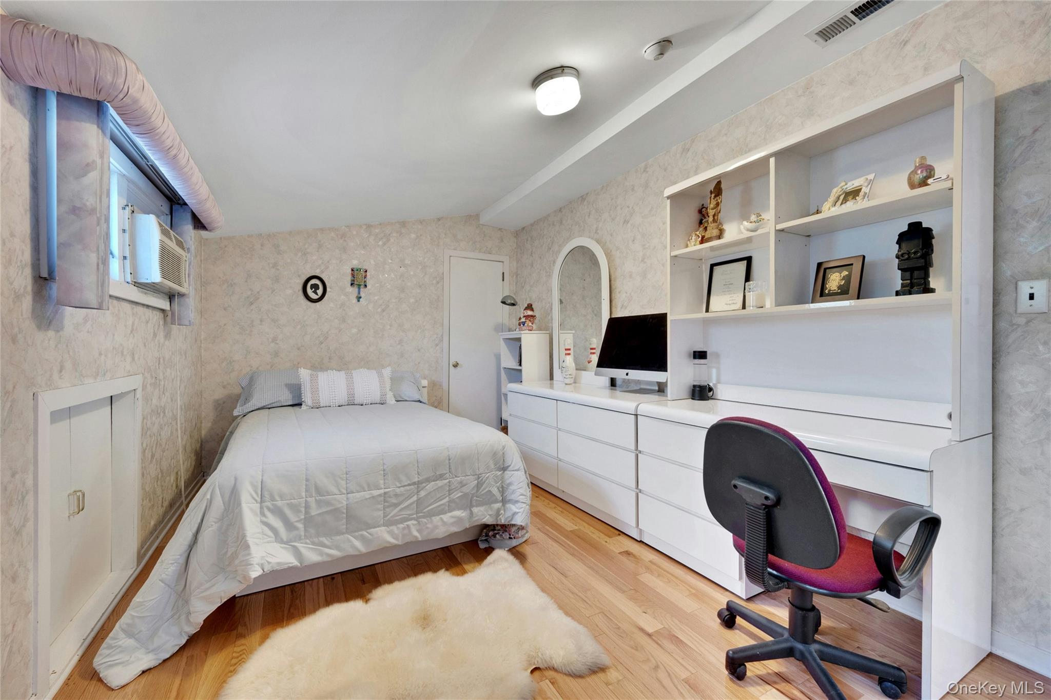 2 Meadowwood Lane – For Rent photo 19