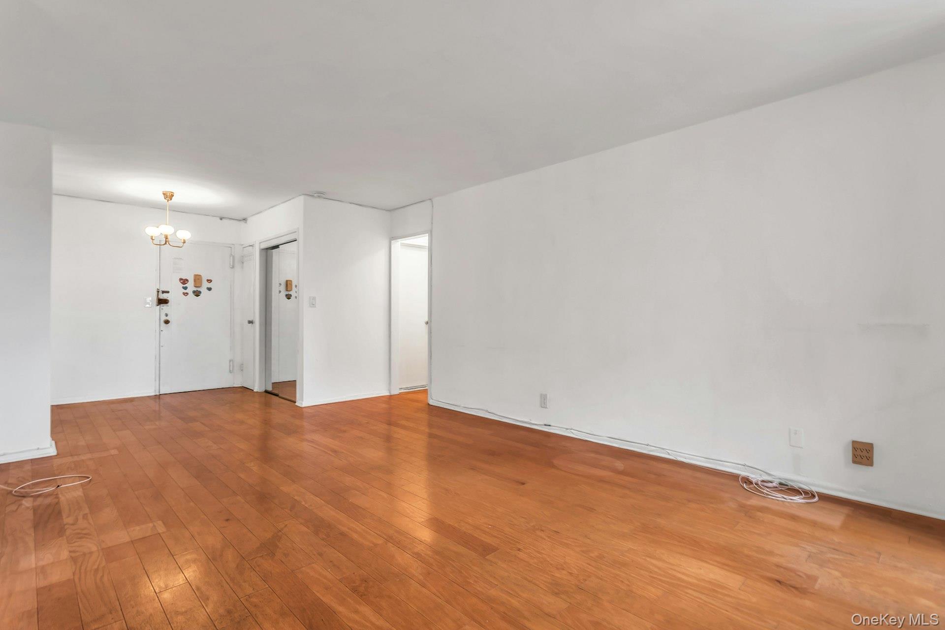138-10 Franklin Avenue, Unit 9J photo 9