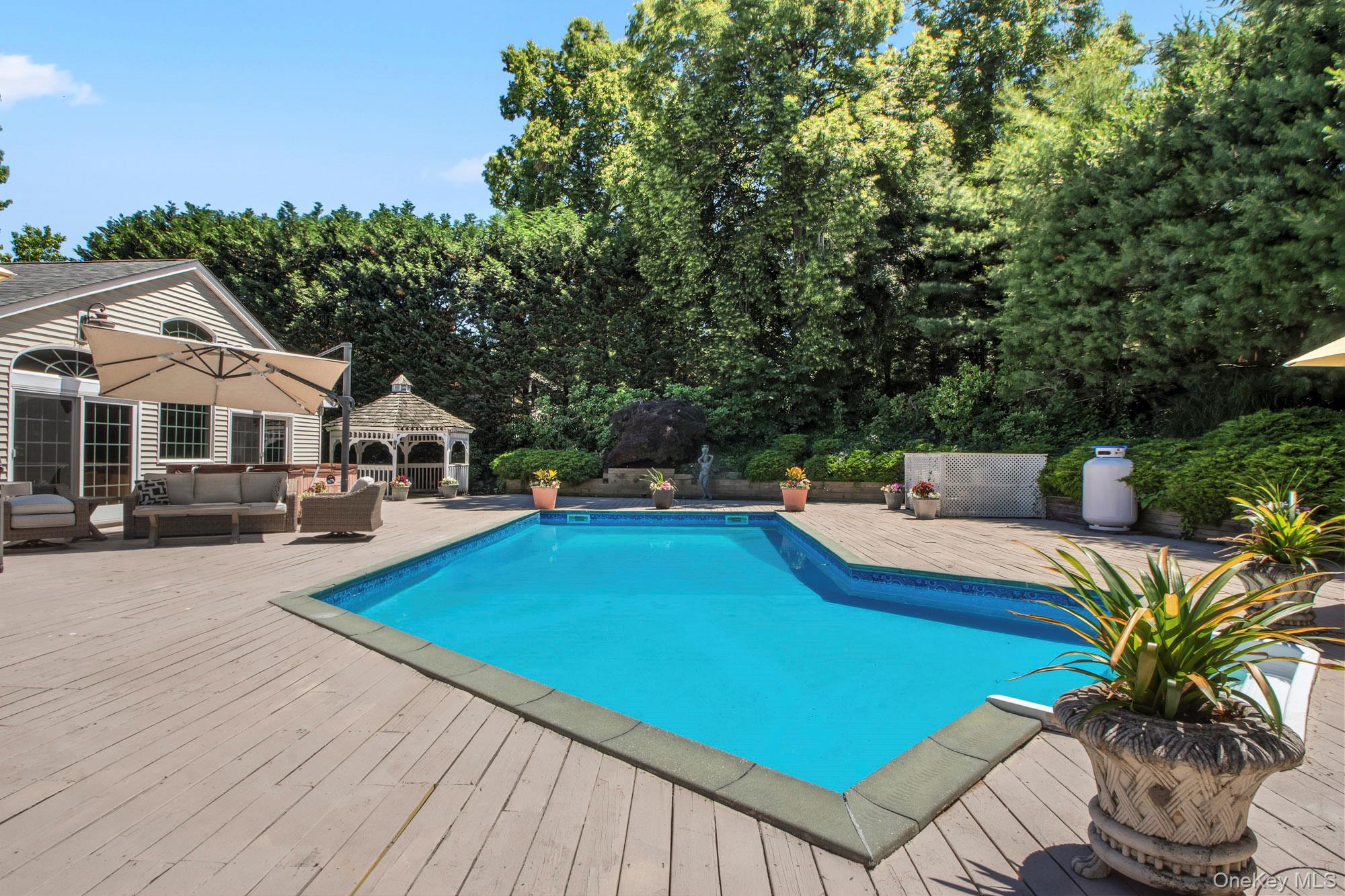 28 View Road – For Sale photo 21