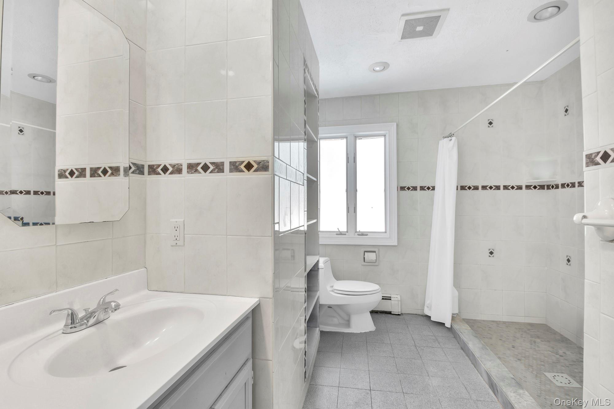 28 View Road – For Sale photo 15
