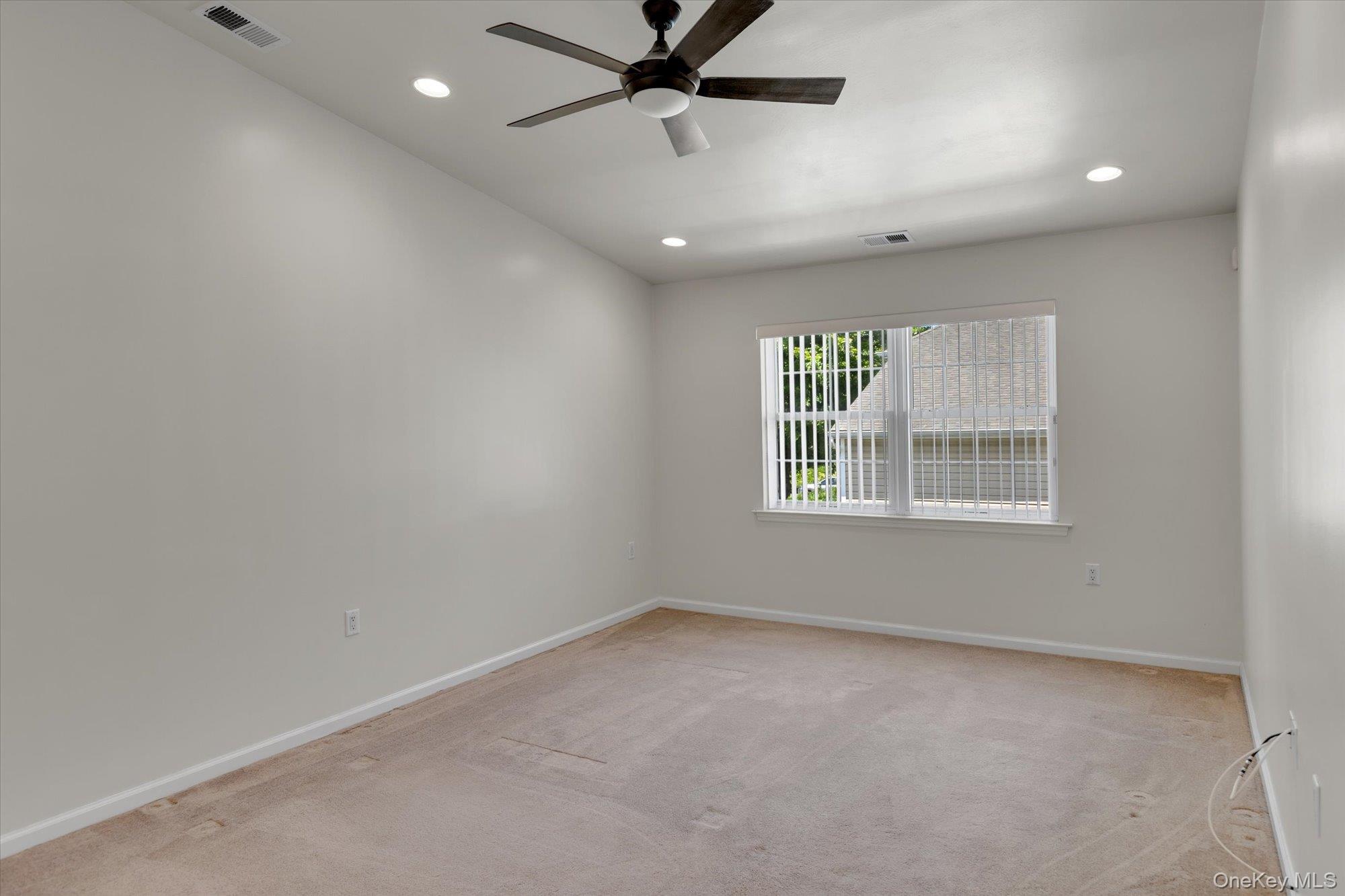 160 Christine Drive – For Sale photo 13