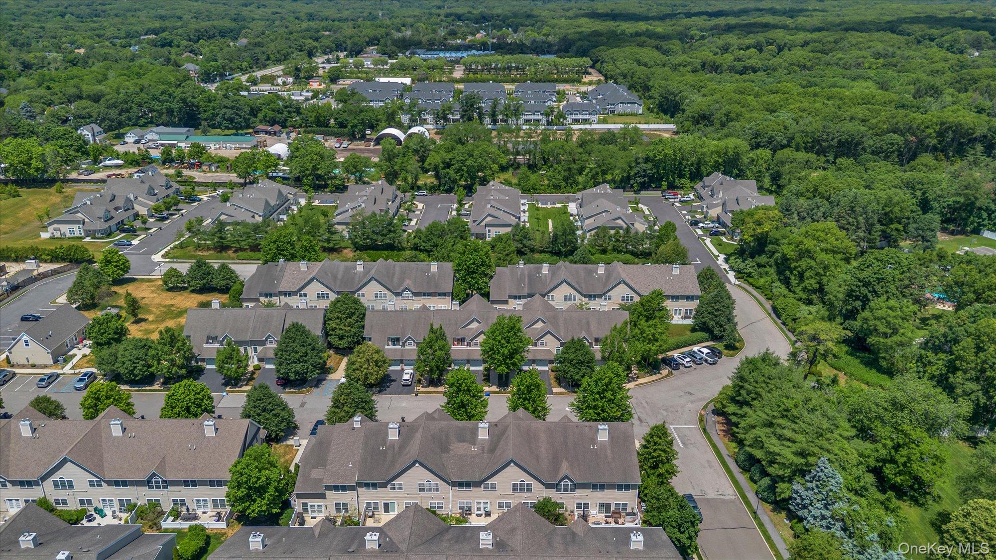 160 Christine Drive – For Sale photo 28