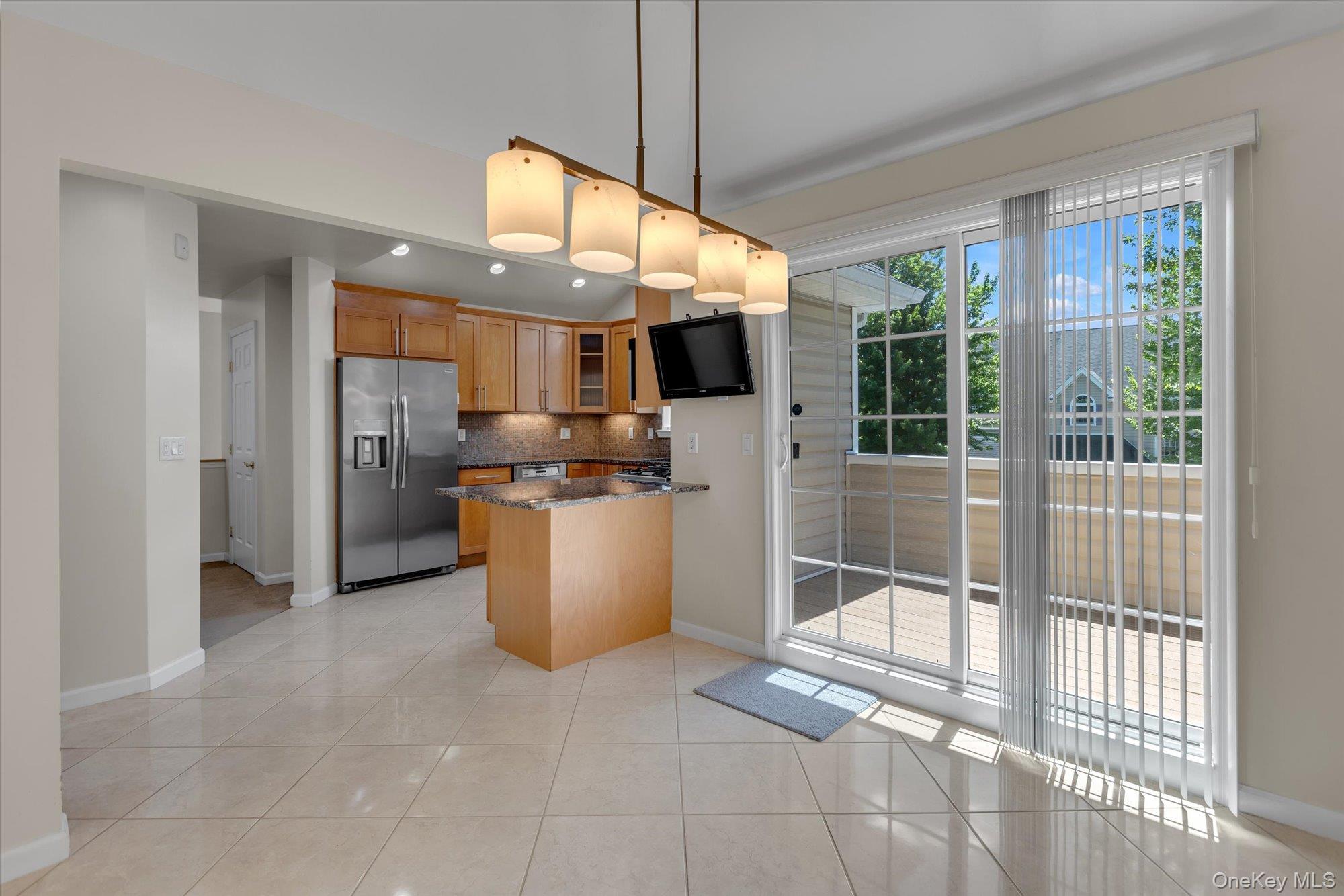 160 Christine Drive – For Sale photo 11