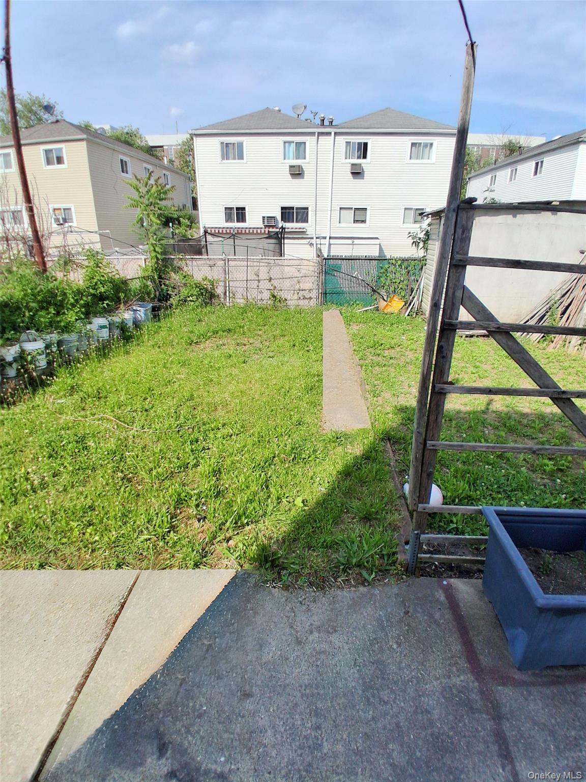636 Logan Avenue – For Sale photo 4