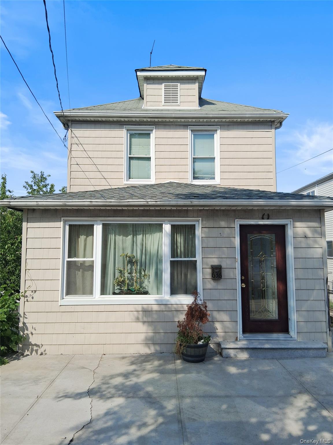 636 Logan Avenue – For Sale