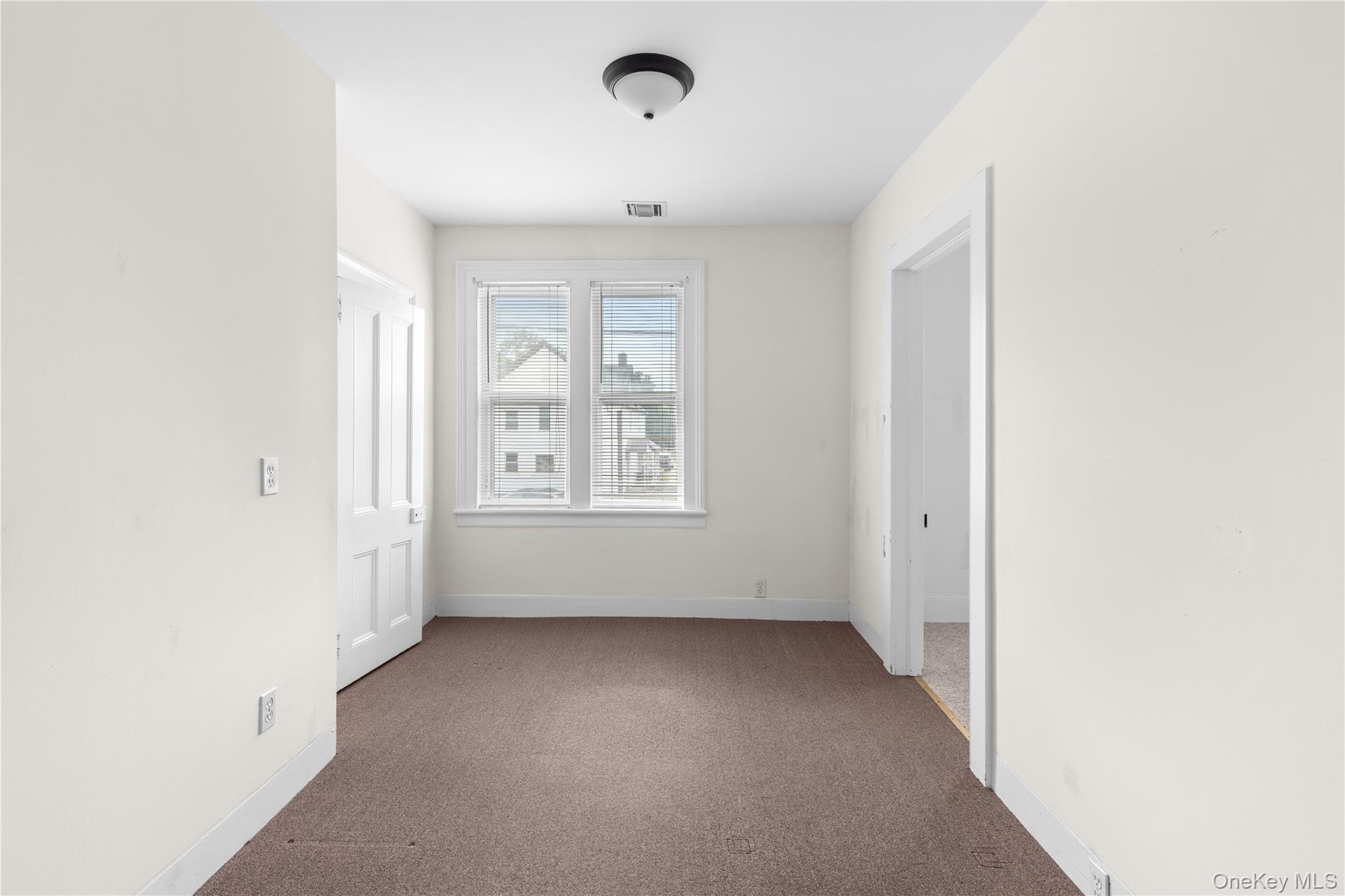 1586 Main Road – For Rent photo 13