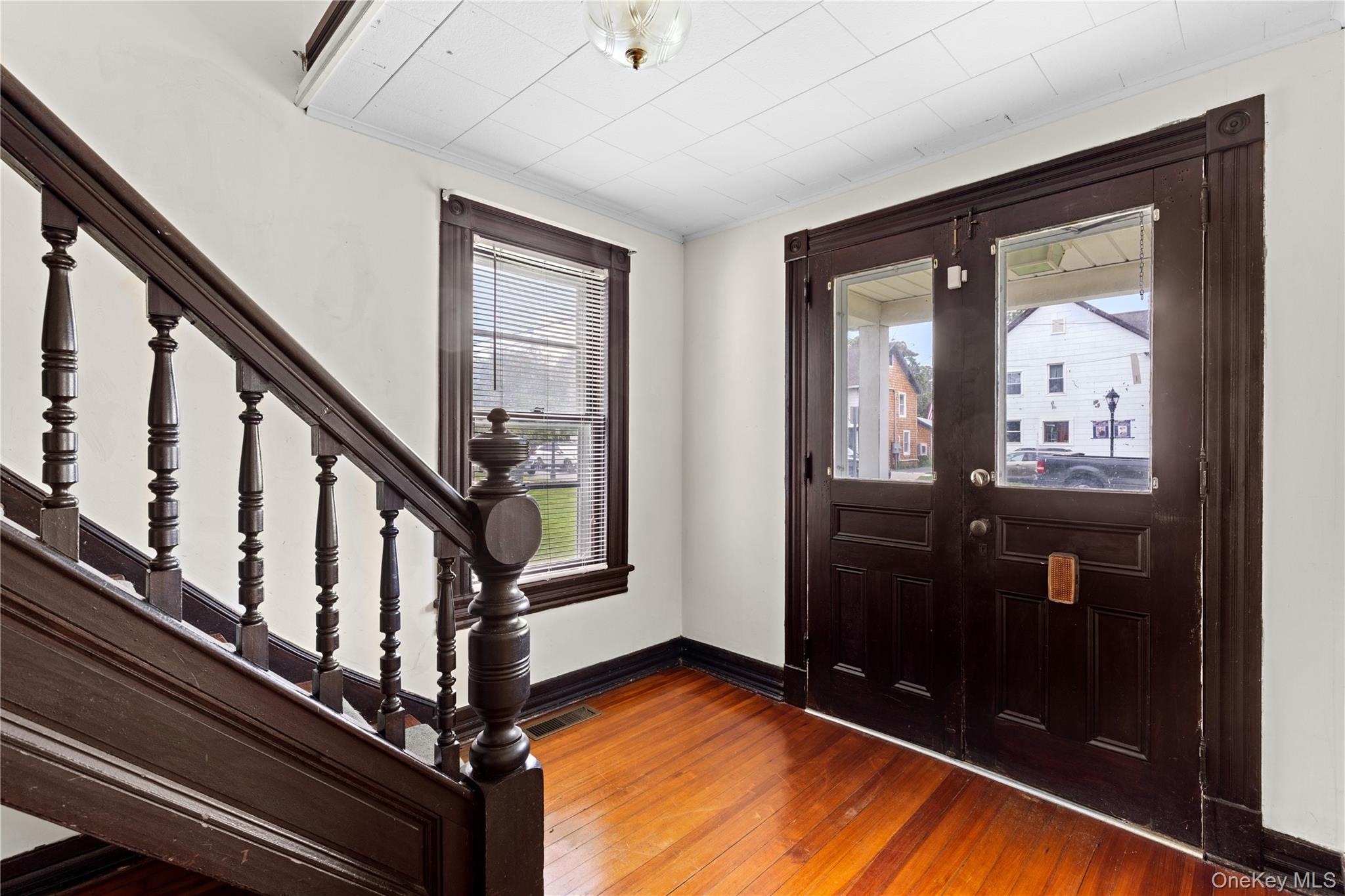 1586 Main Road – For Rent photo 3
