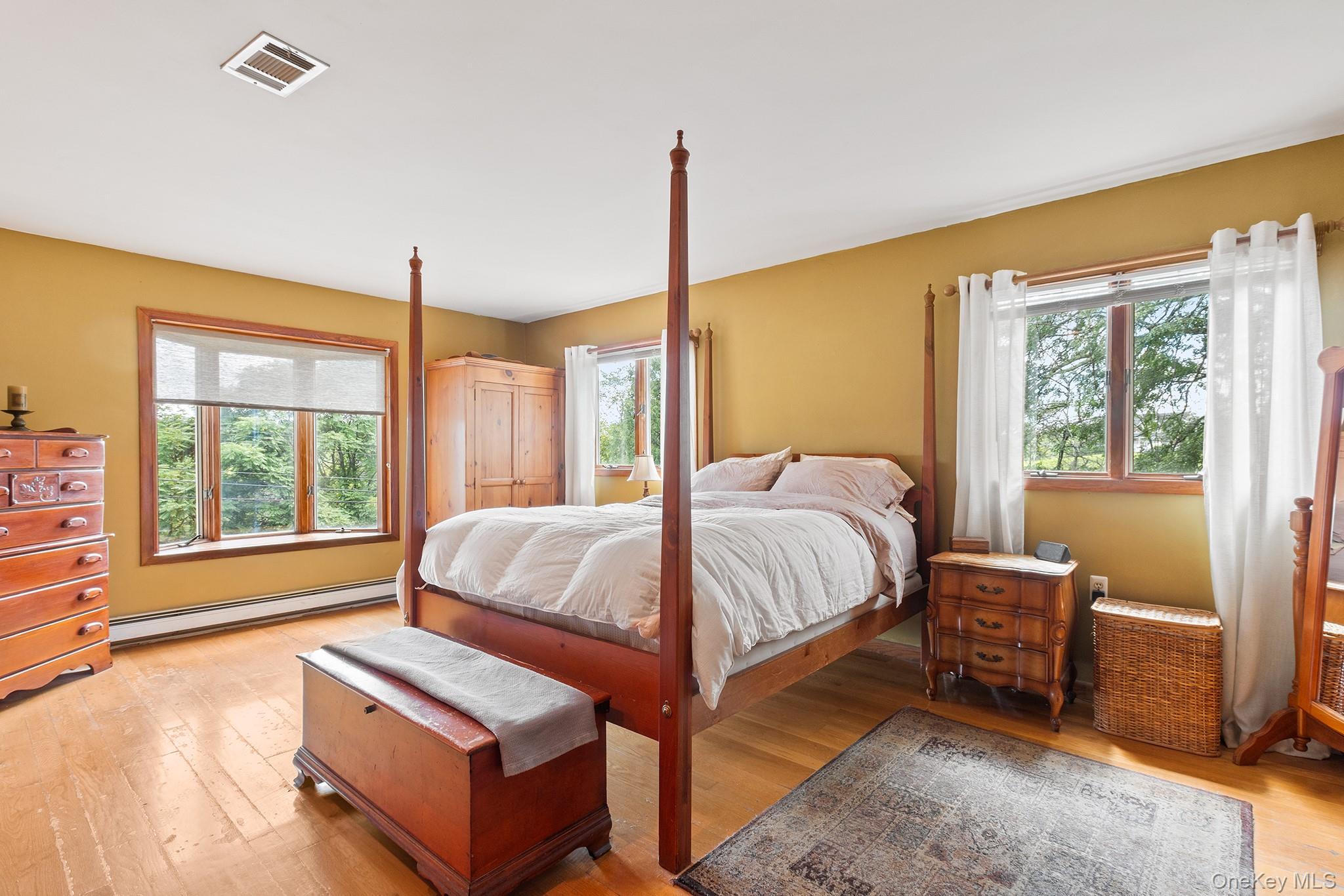 37 S Plank Road – For Sale photo 13