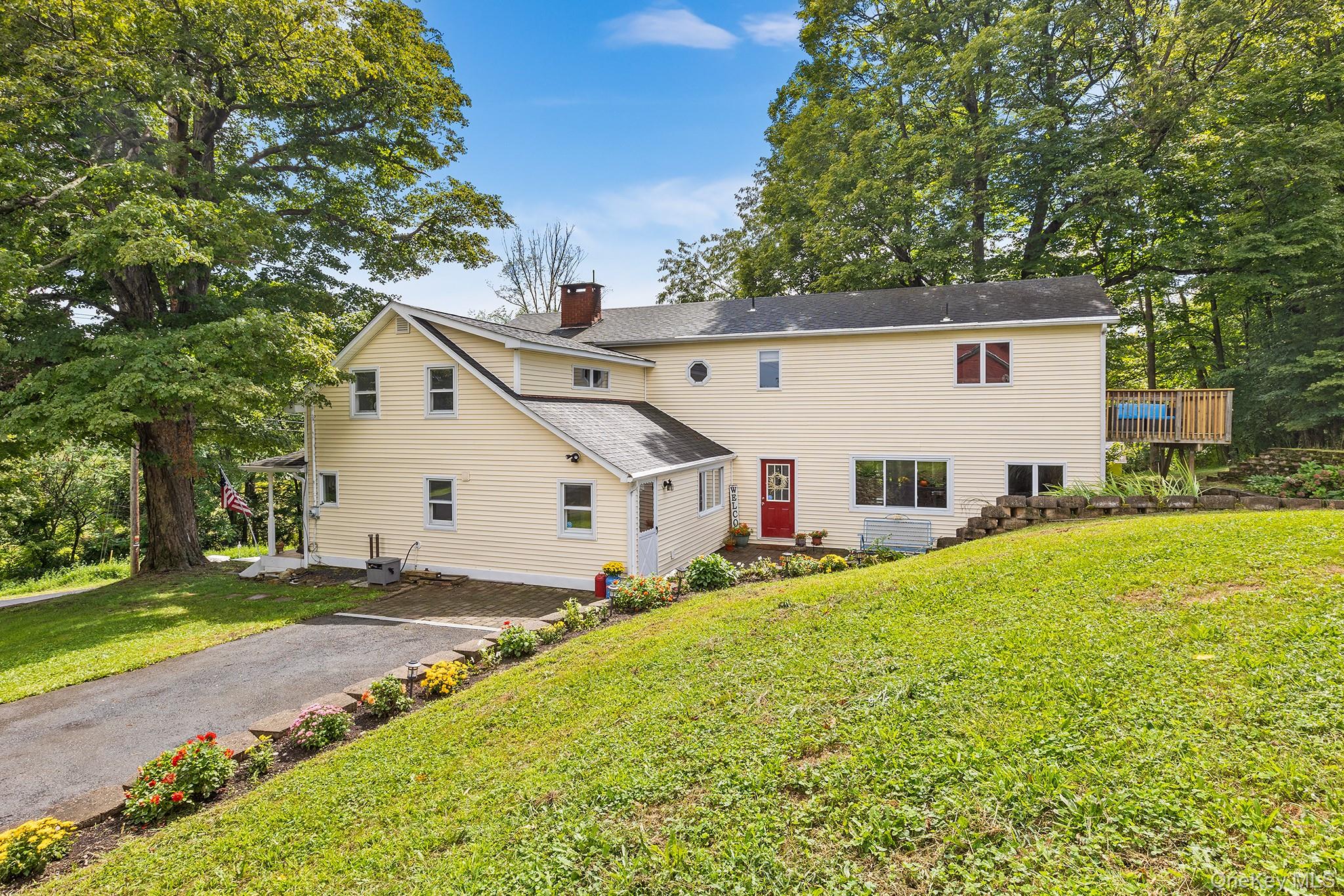 37 S Plank Road – For Sale photo 16