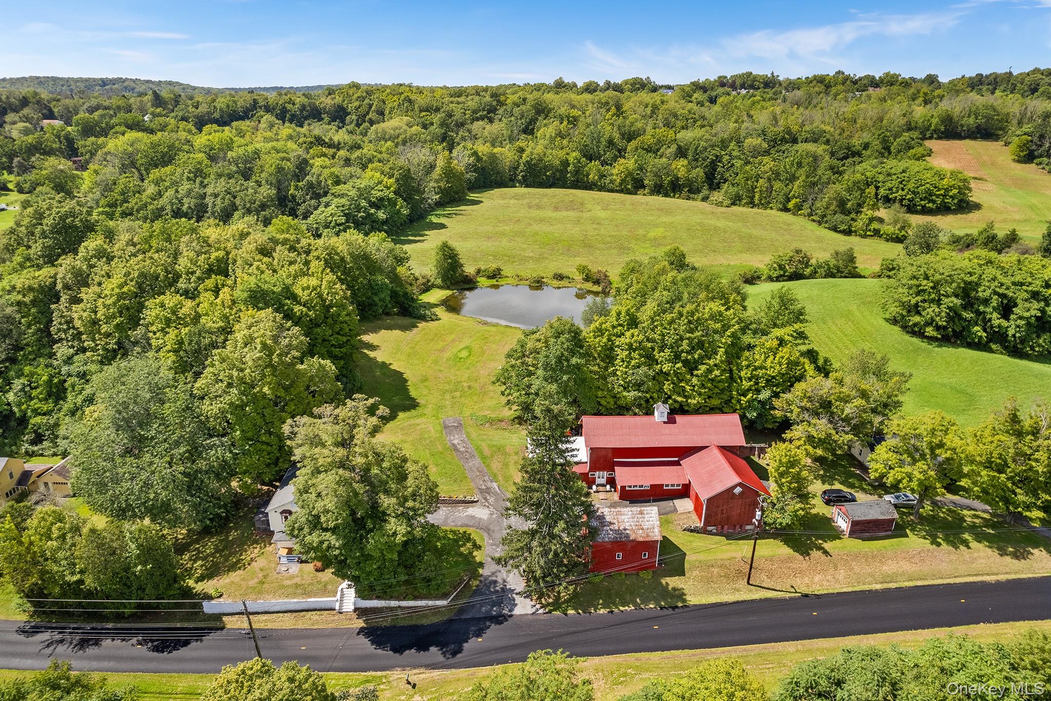 37 S Plank Road – For Sale photo 21