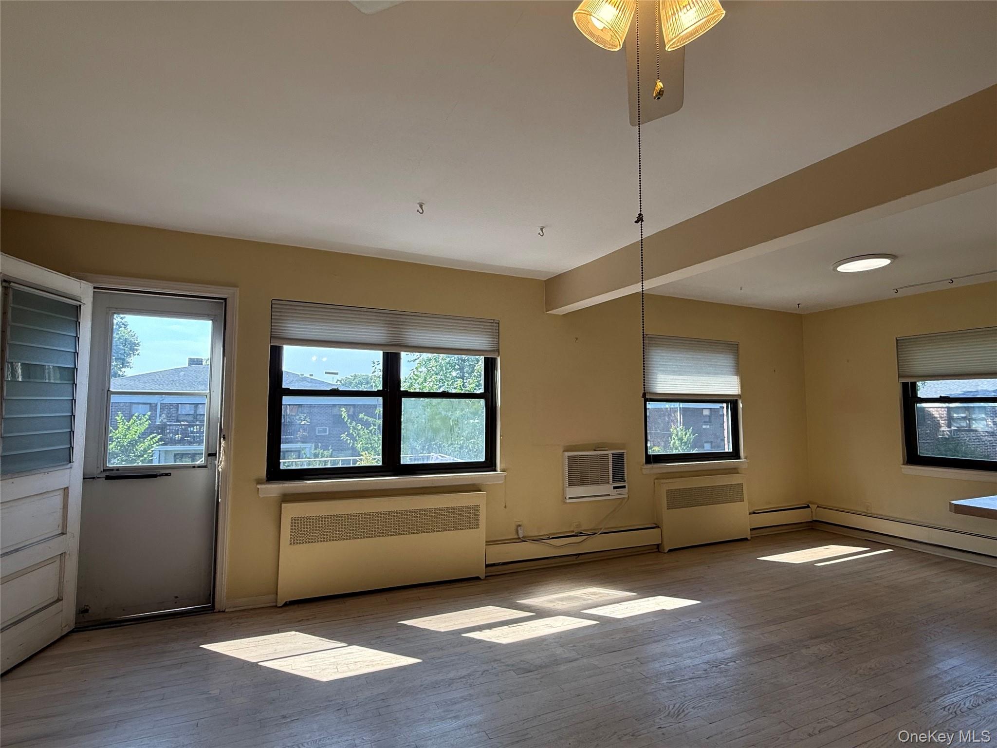 1201 E Broadway, Unit H-22 photo 11