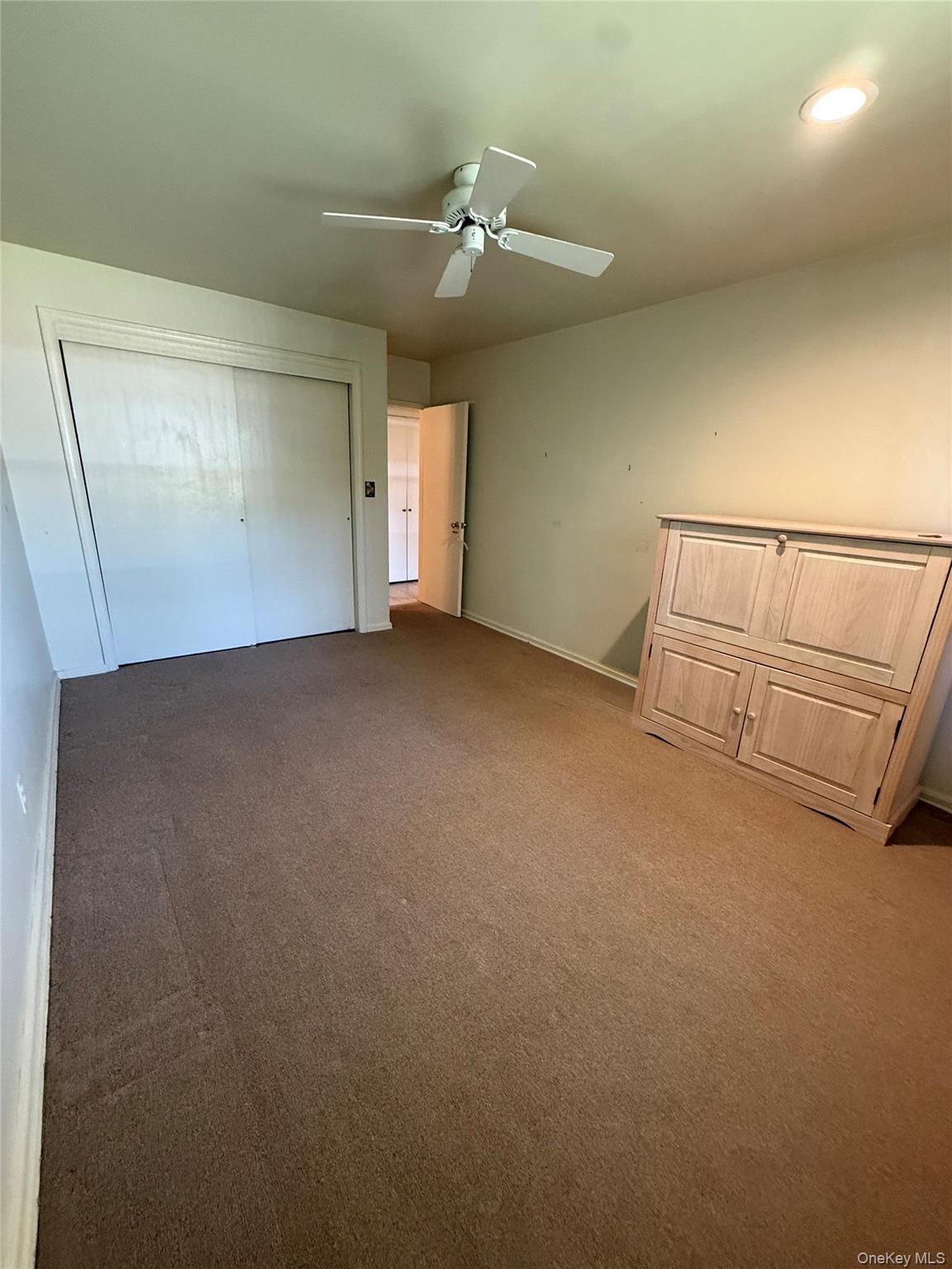 1201 E Broadway, Unit H-22 photo 23