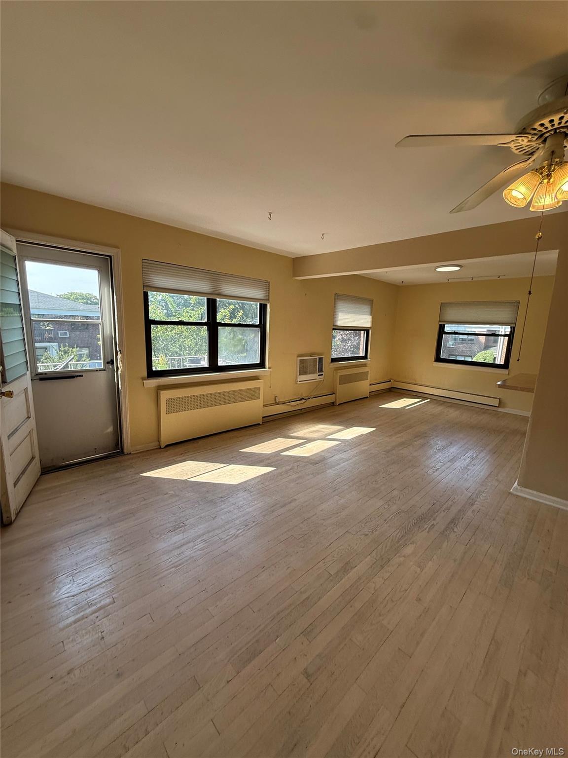 1201 E Broadway, Unit H-22 photo 14