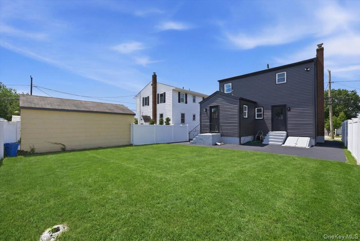 20 Wyona Avenue – For Sale photo 36