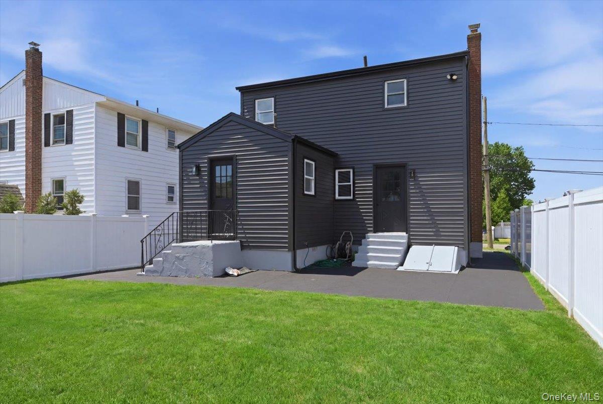 20 Wyona Avenue – For Sale photo 35