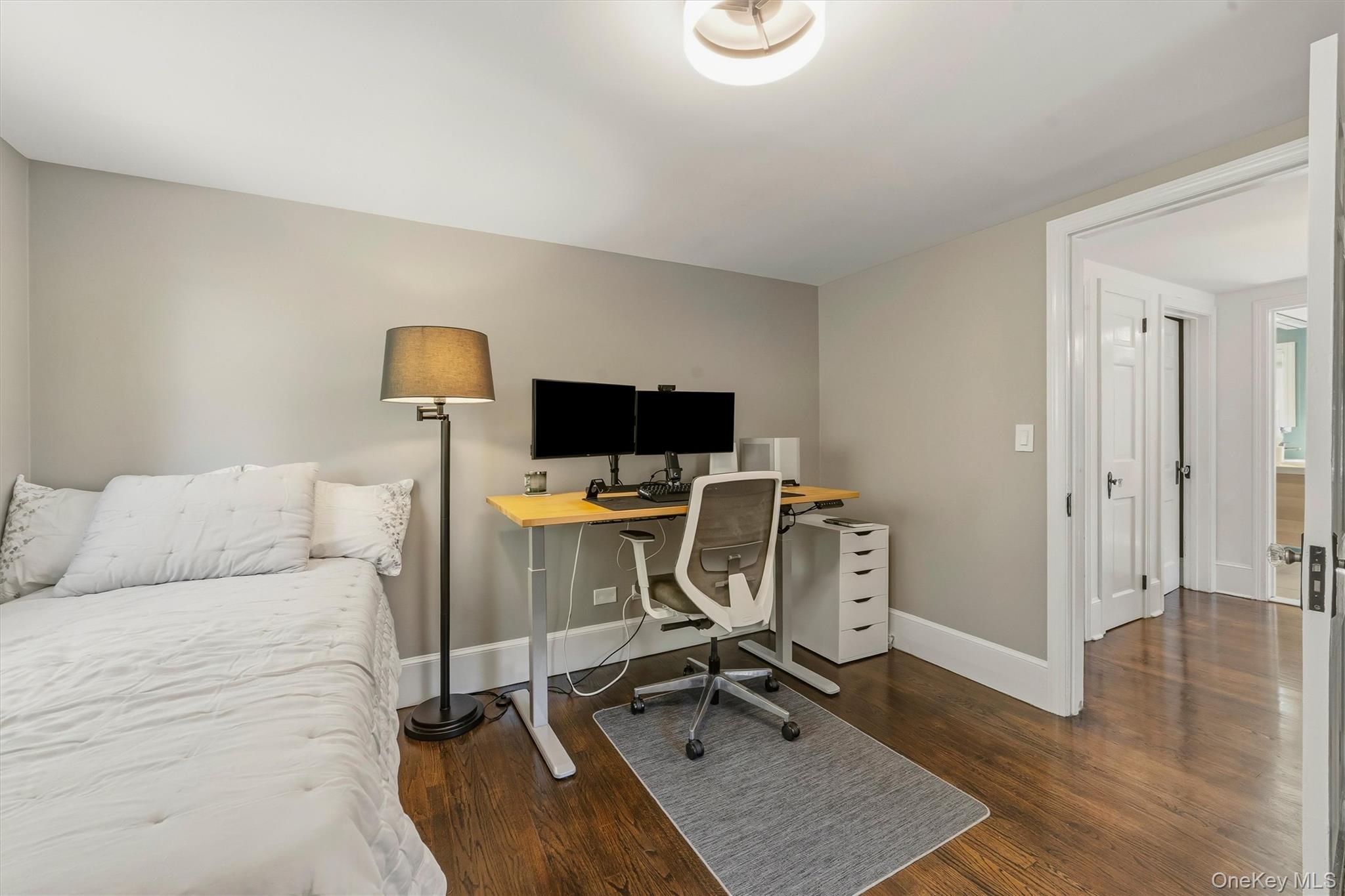 7 Brook Place – For Sale photo 24