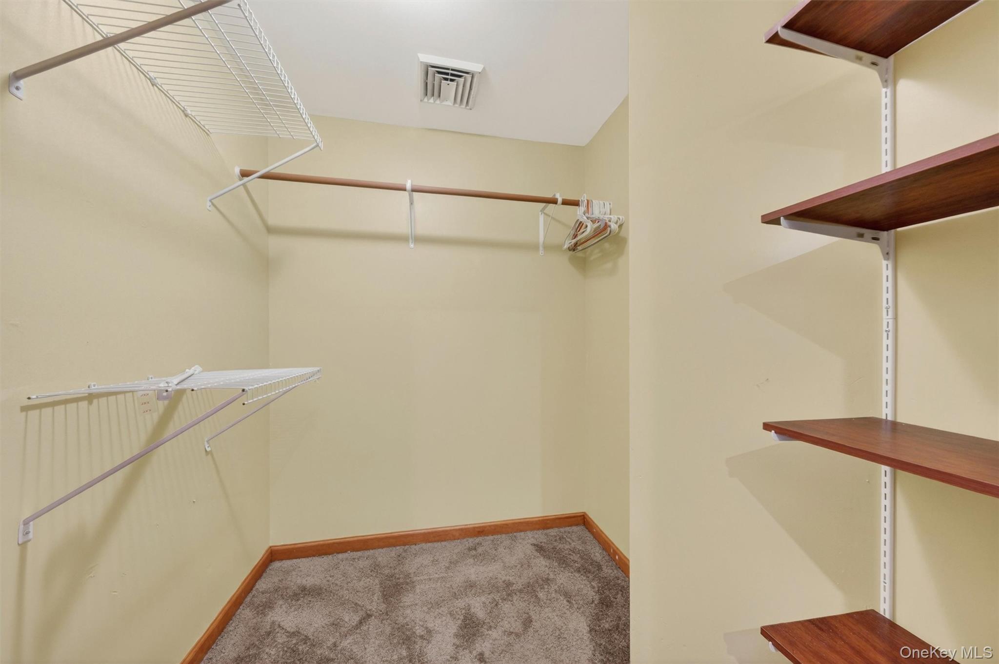 21 Huyler Drive – For Sale photo 24