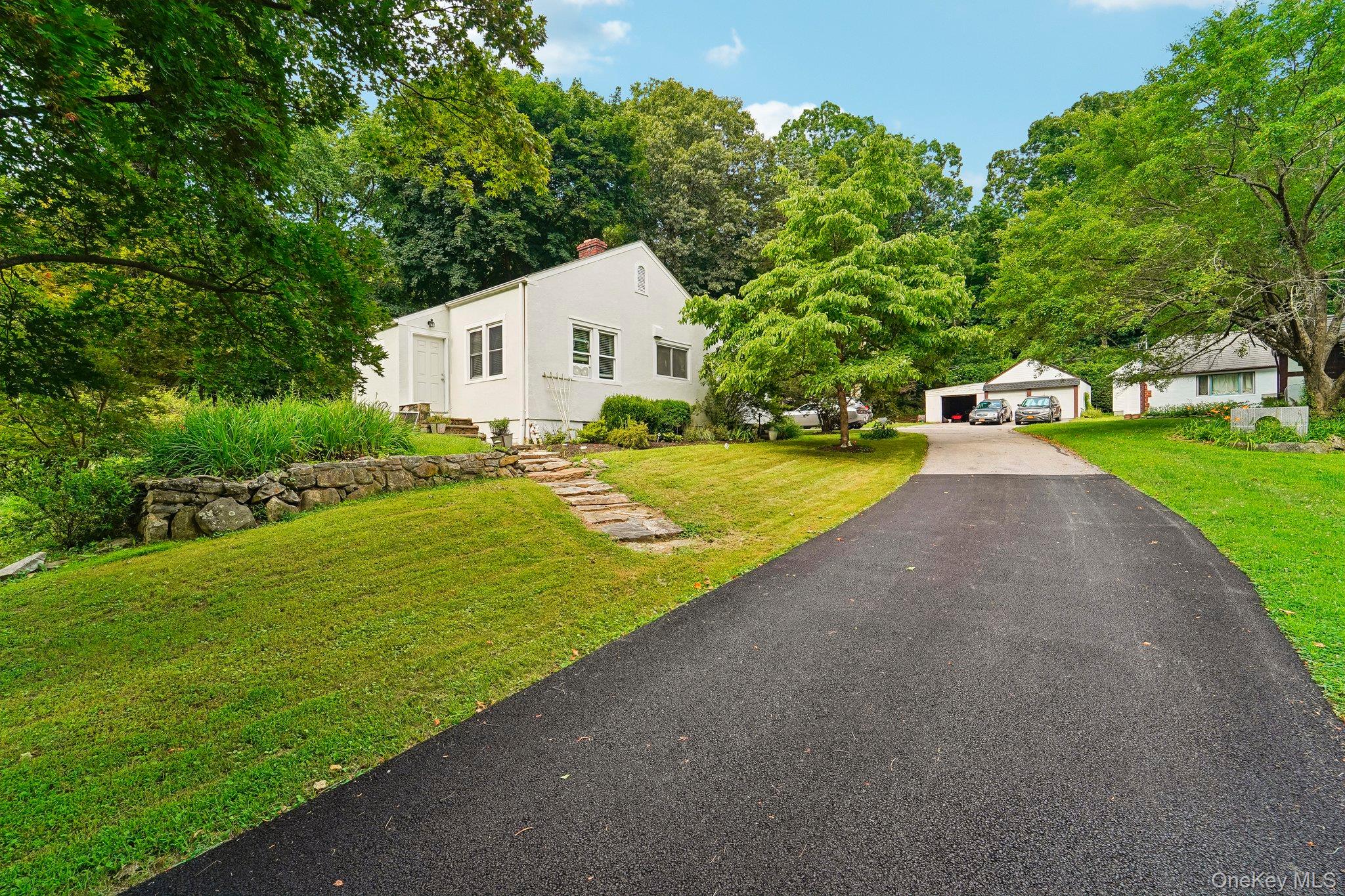 77 Baron De Hirsch Road