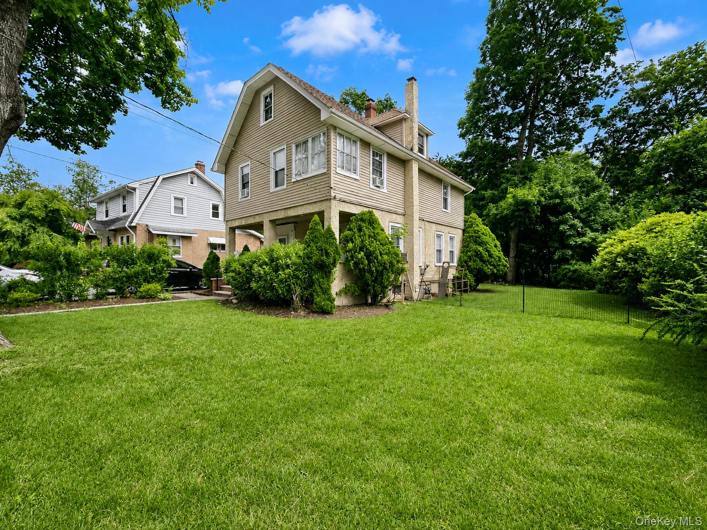 39 Boulevard – For Sale photo 2