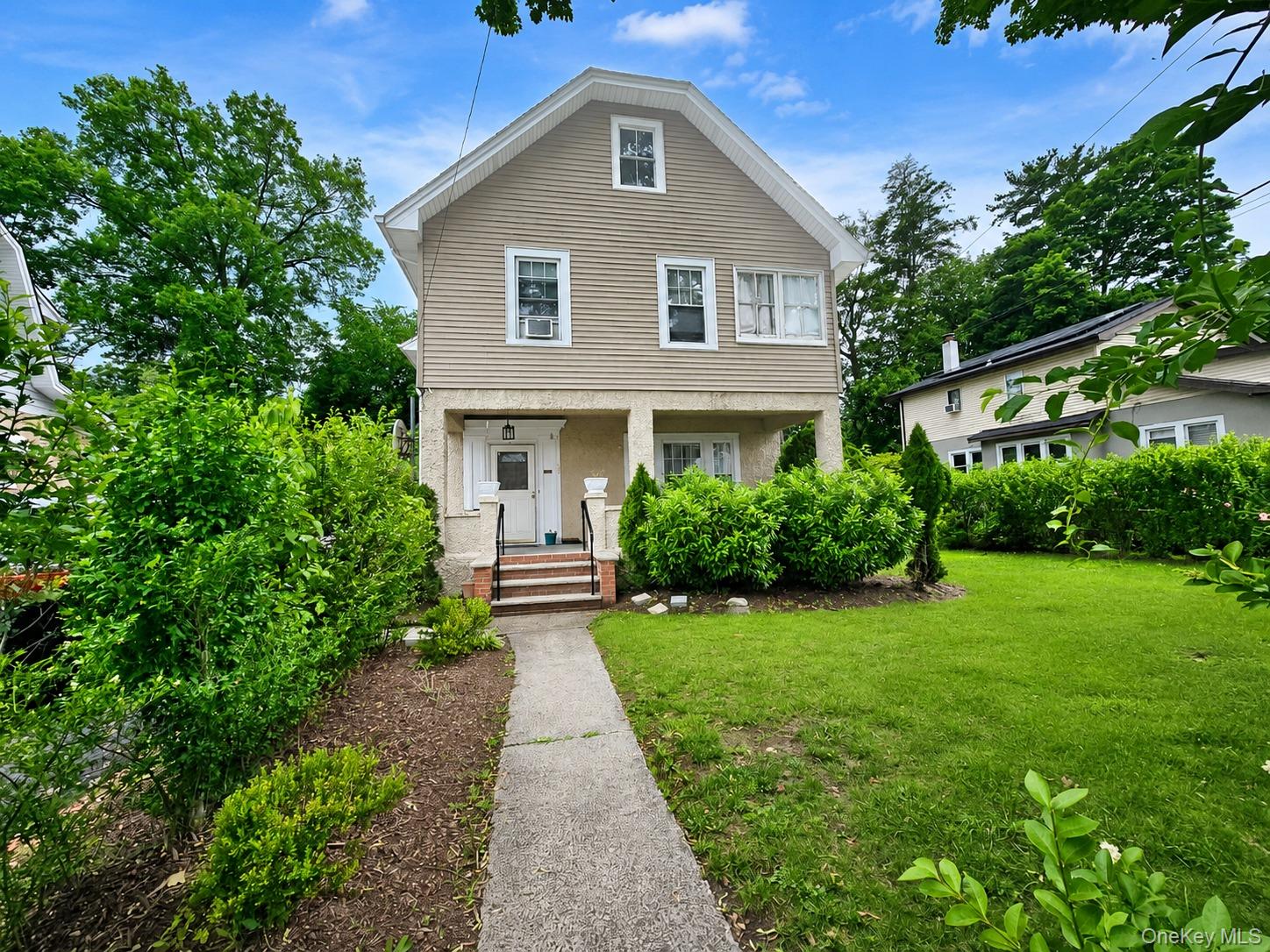 39 Boulevard – For Sale
