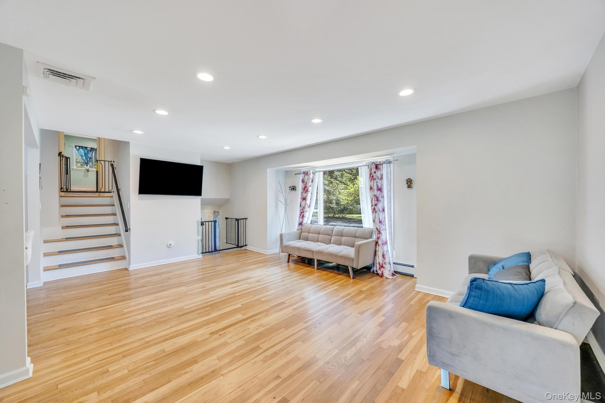 99 Burr Road – For Sale photo 14