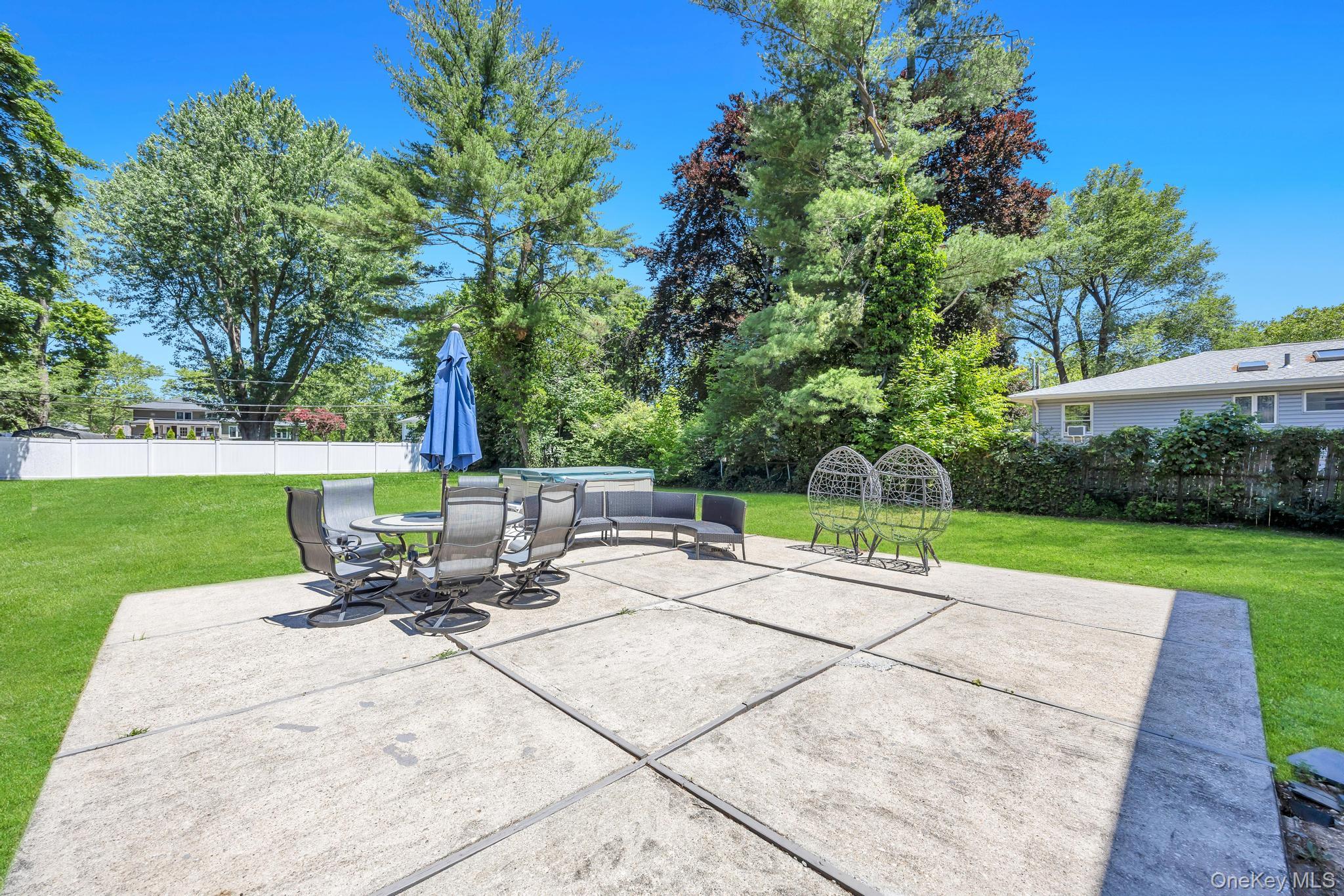 99 Burr Road – For Sale photo 7