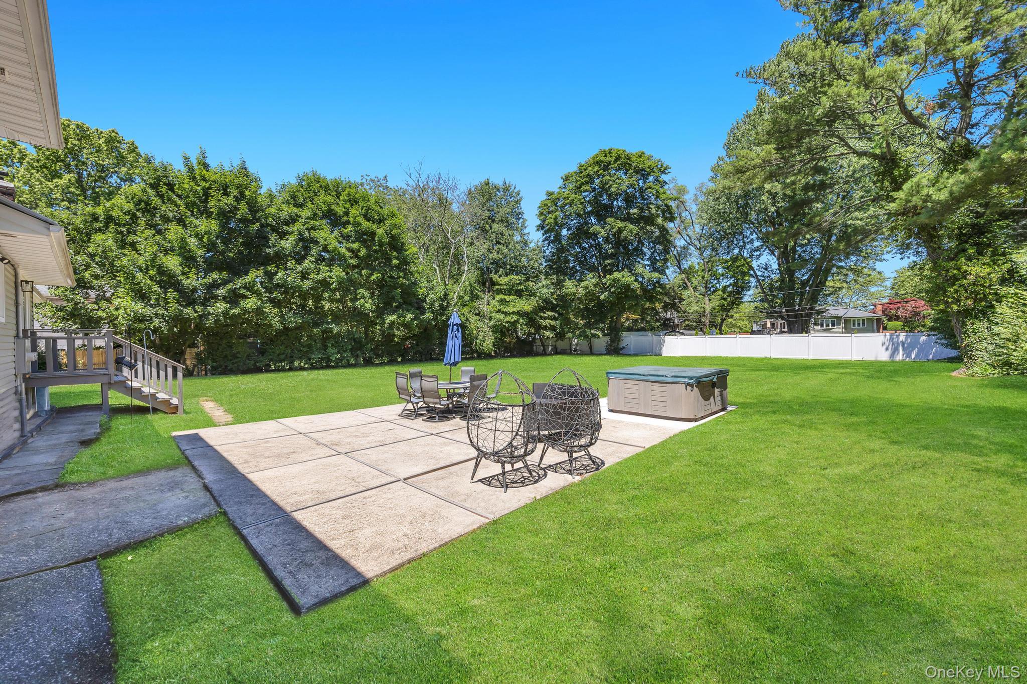 99 Burr Road – For Sale photo 5